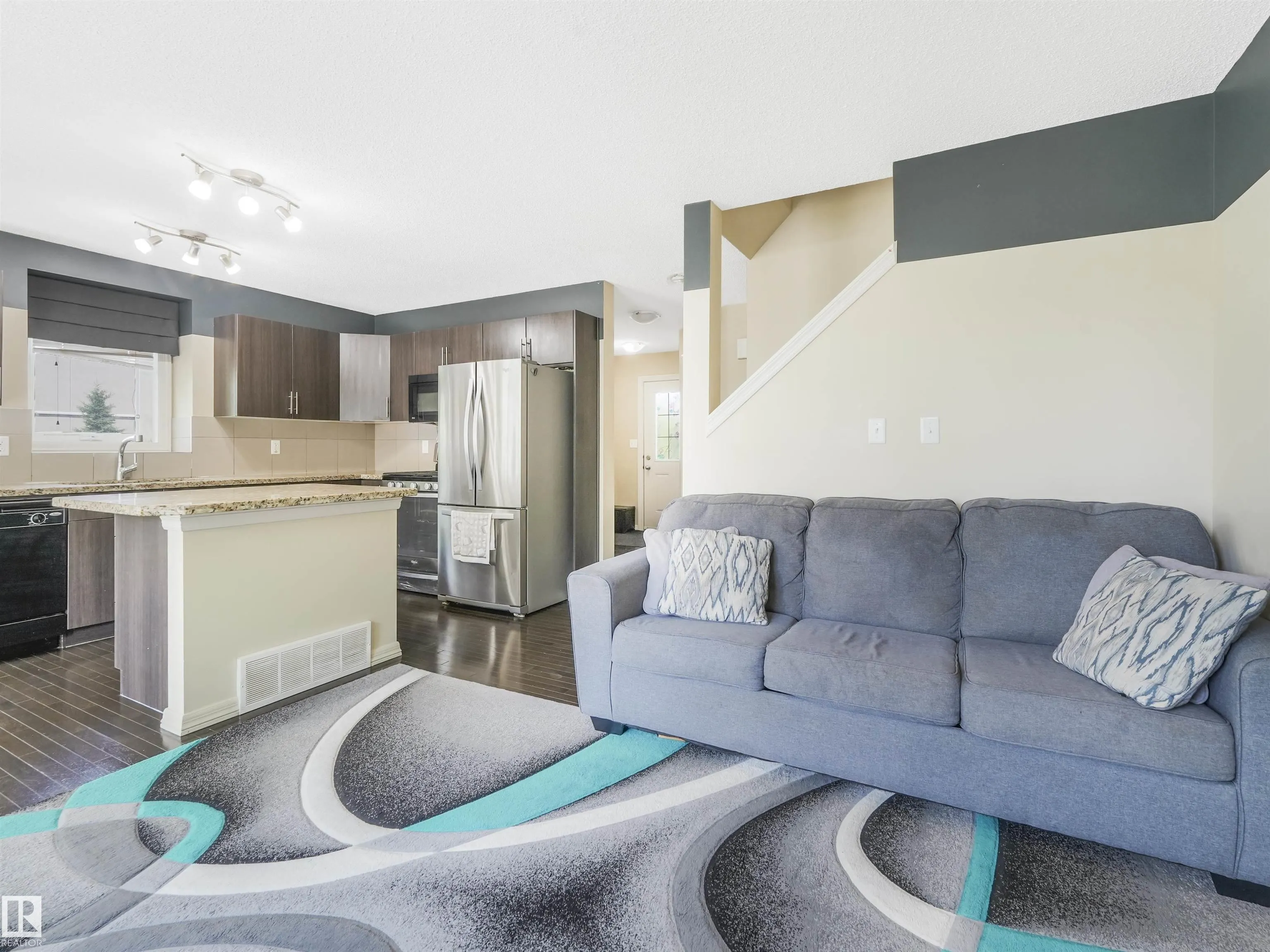 655 TAMARACK Road