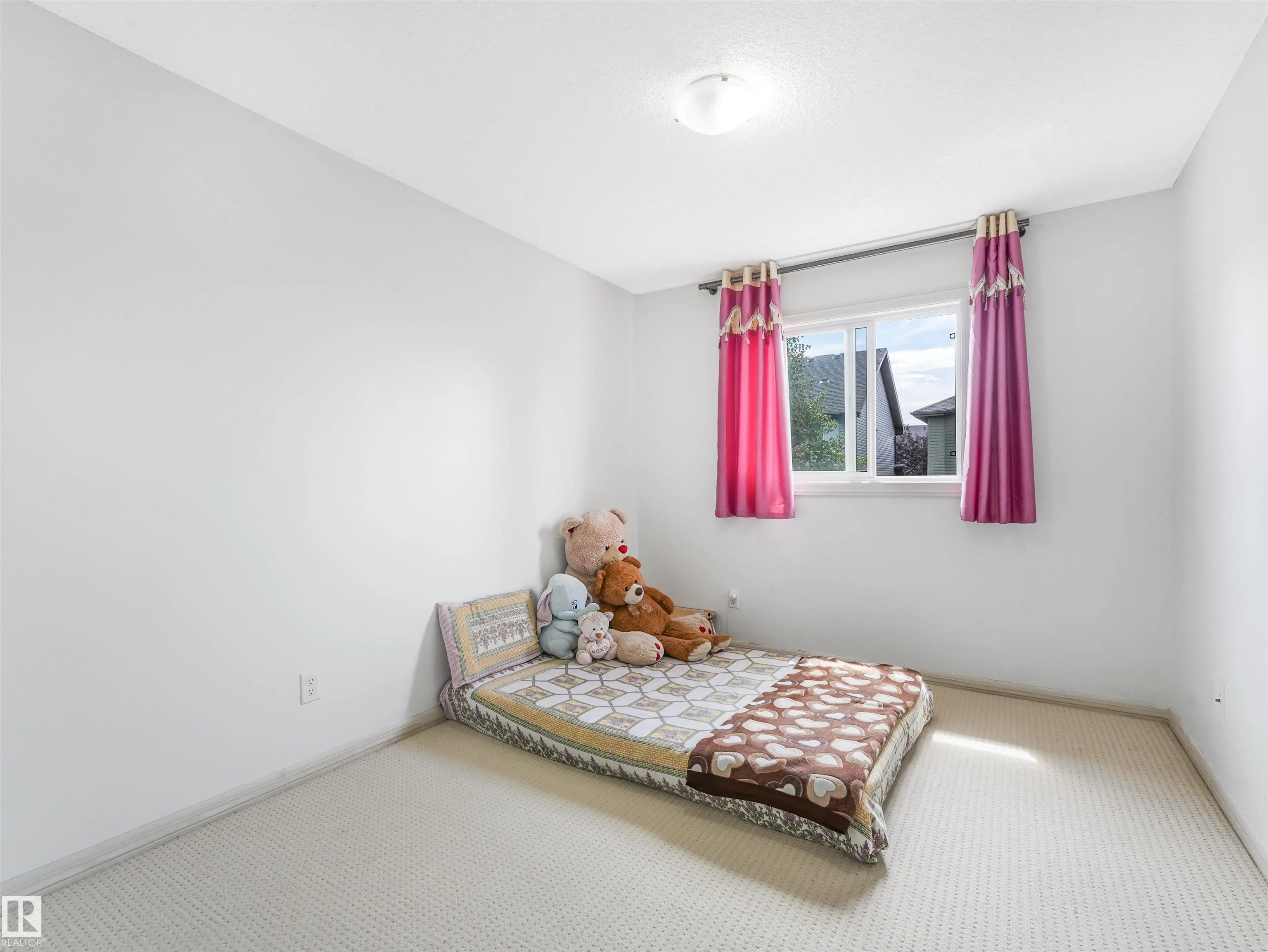655 TAMARACK Road