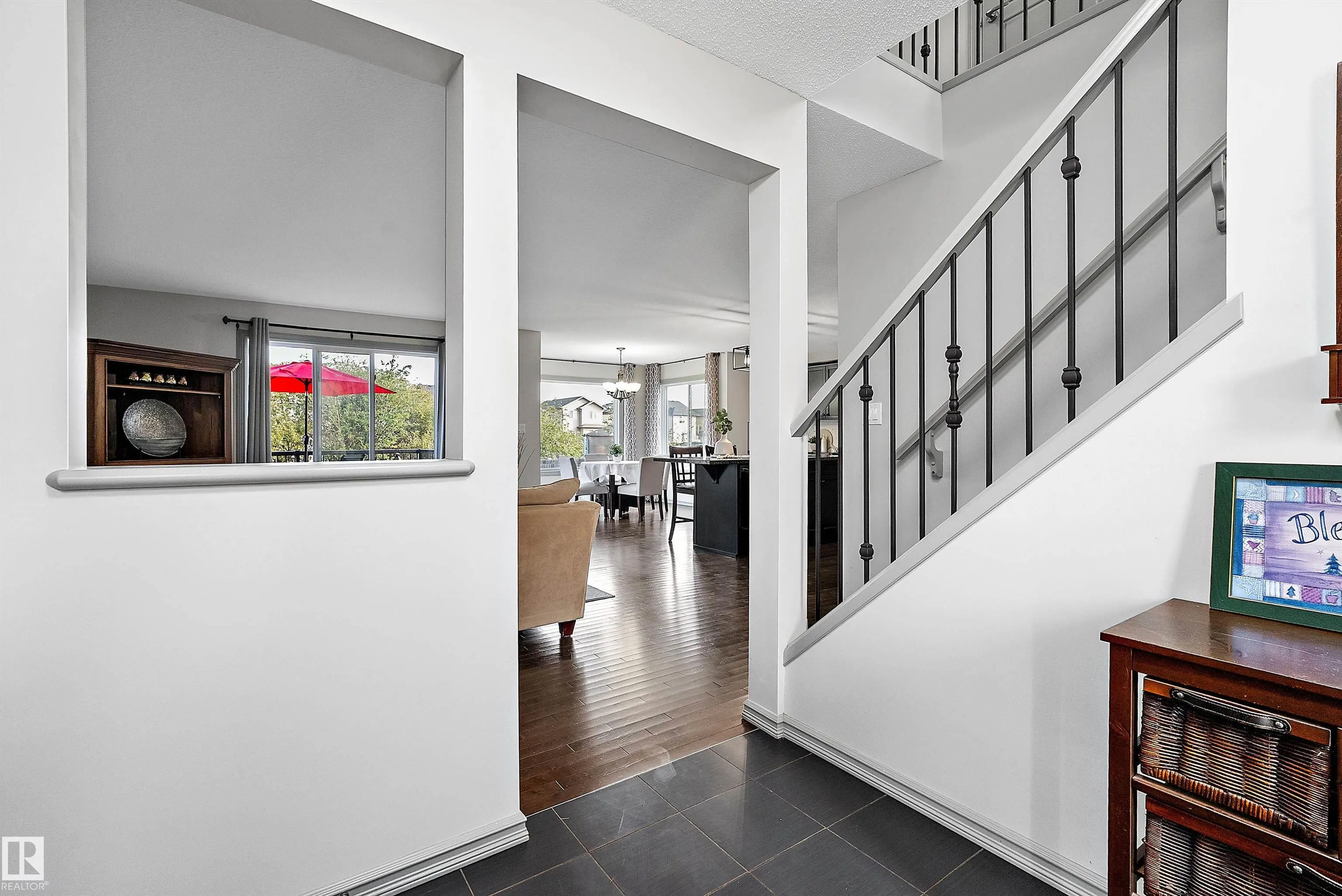 84 SELKIRK Place