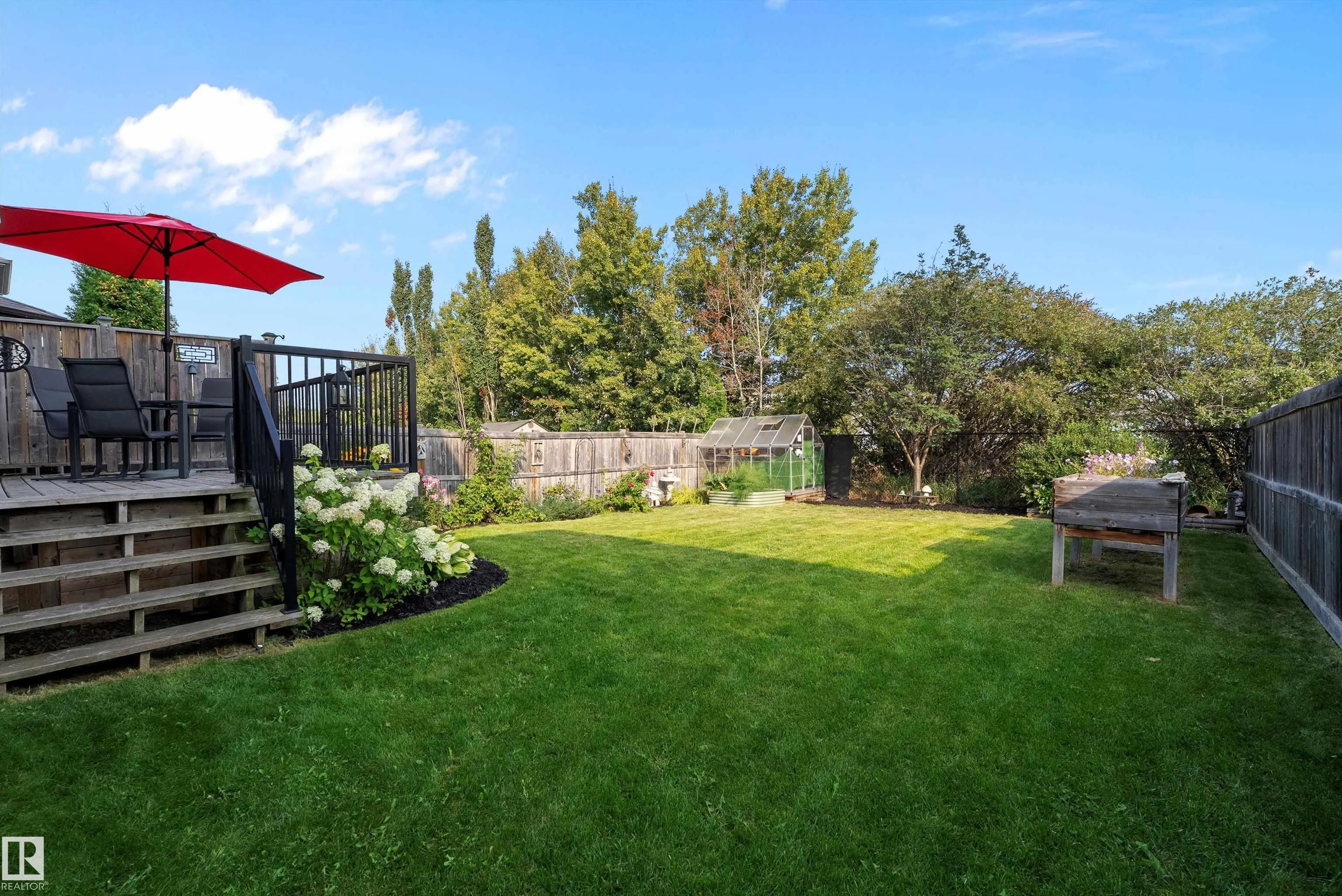 84 SELKIRK Place