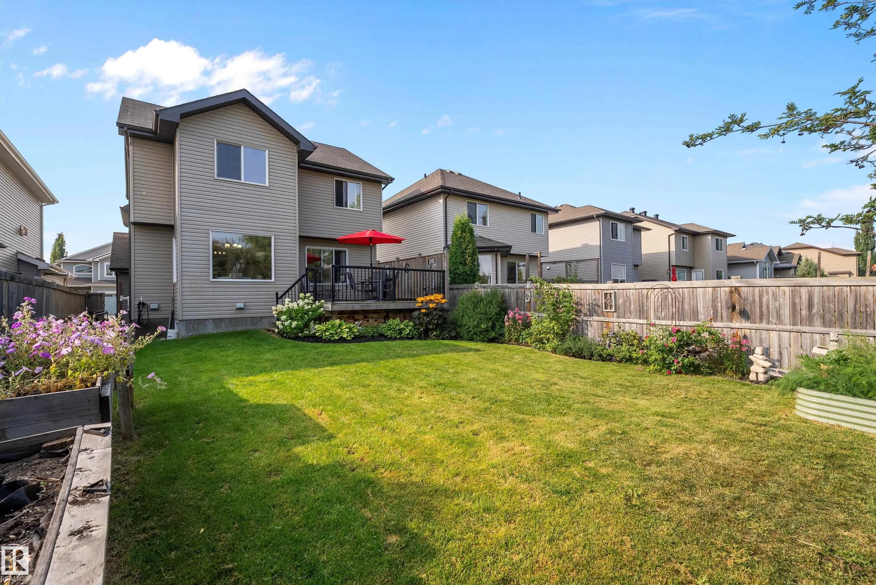 84 SELKIRK Place