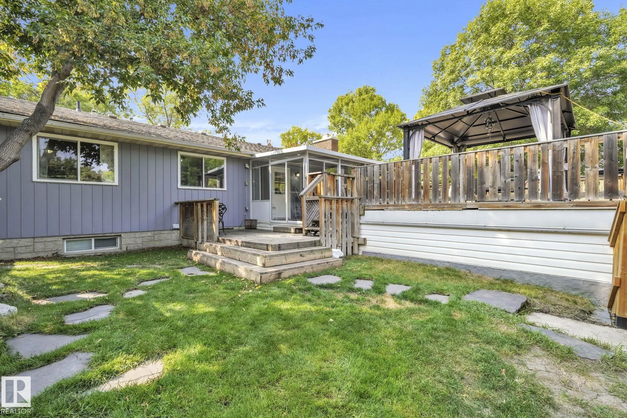 25 BEAVERBROOK Crescent
