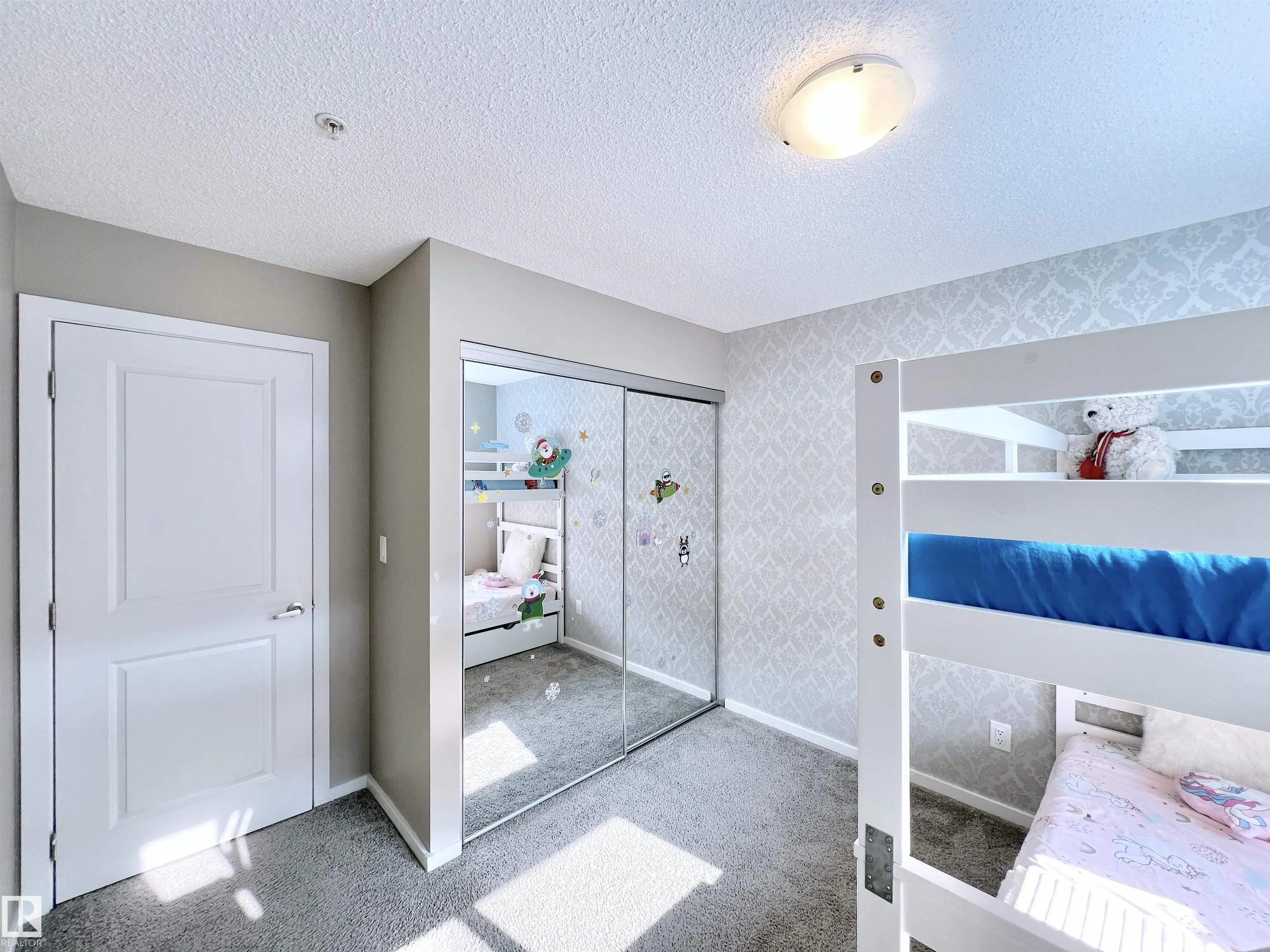 394 WINDERMERE Road