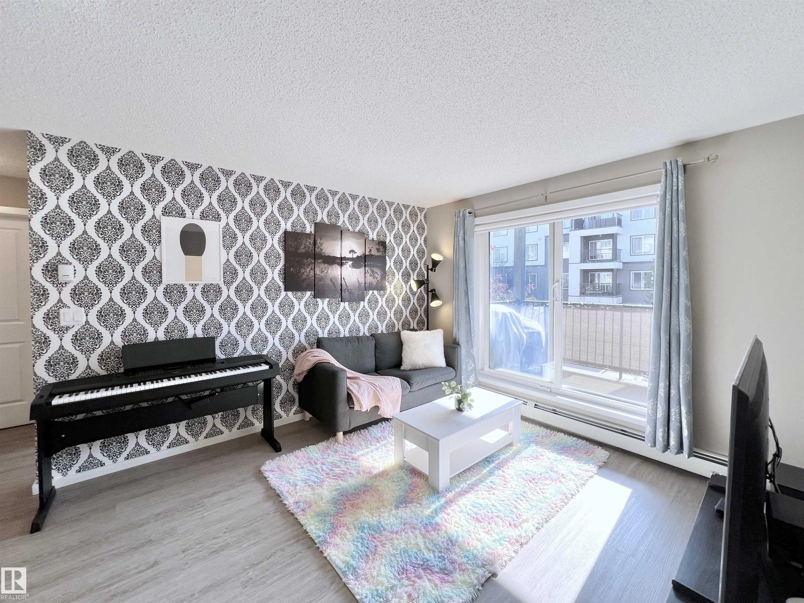 394 WINDERMERE Road