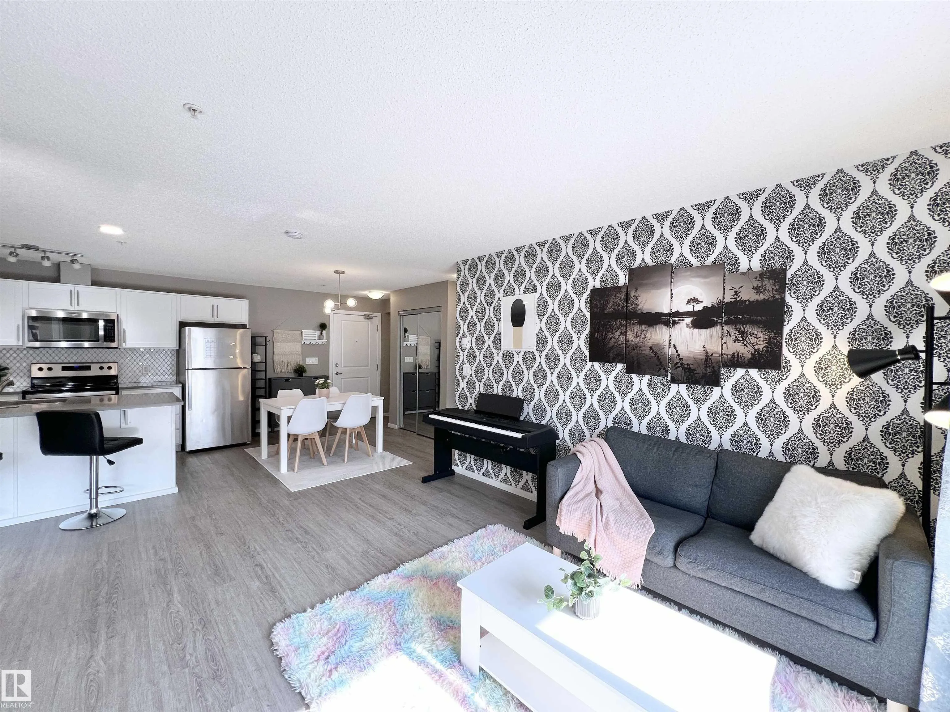 394 WINDERMERE Road