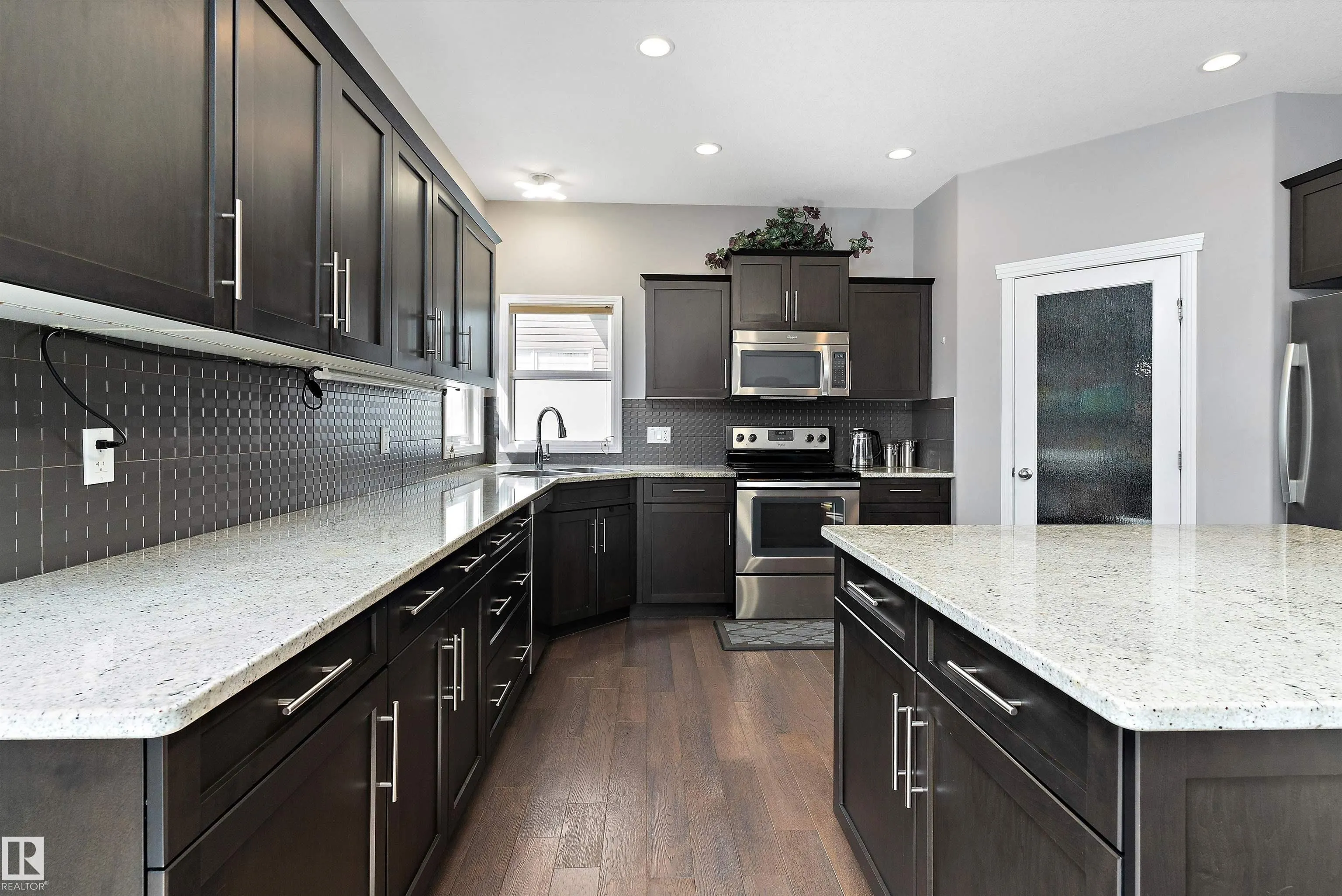 1325 ADAMSON Drive