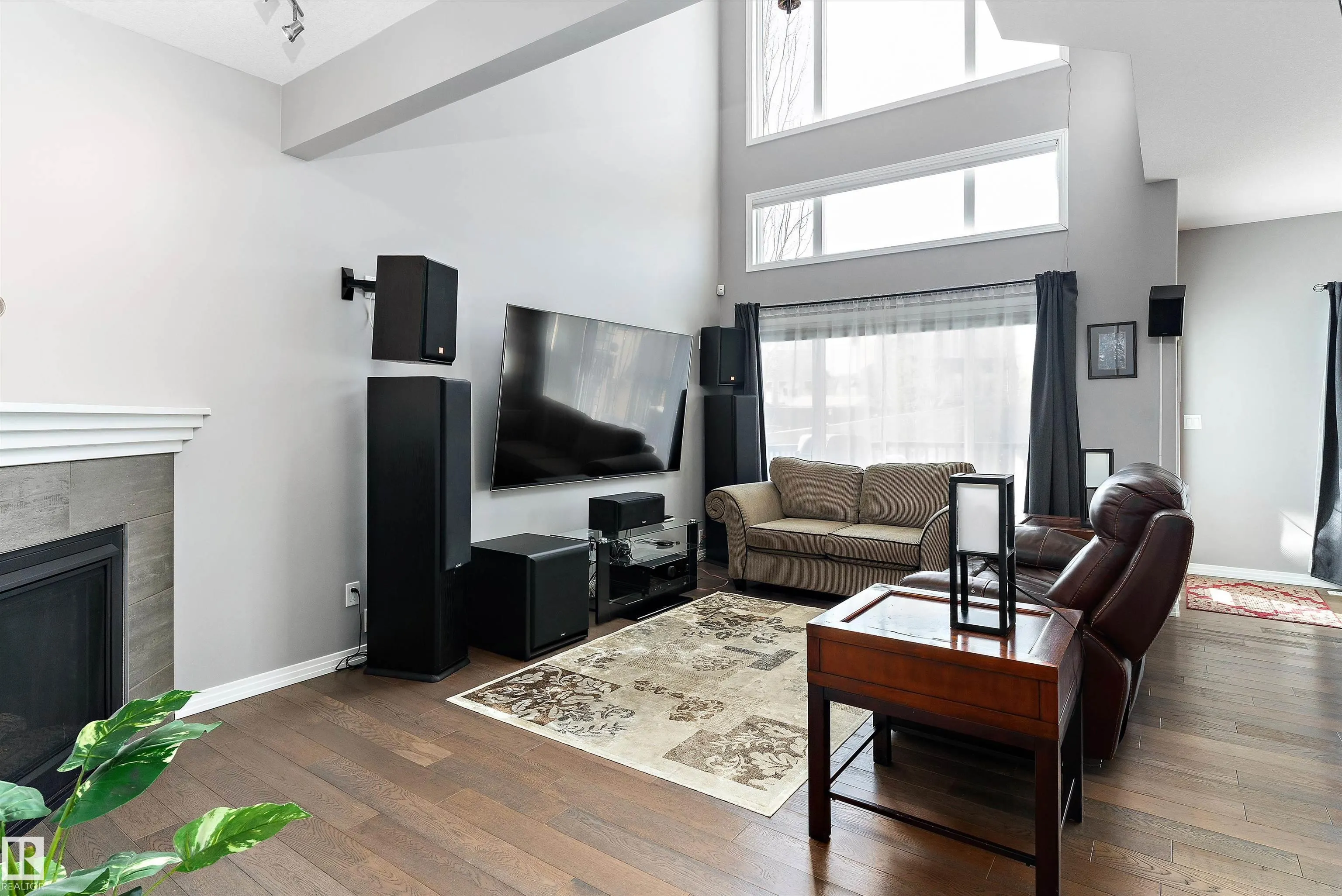 1325 ADAMSON Drive