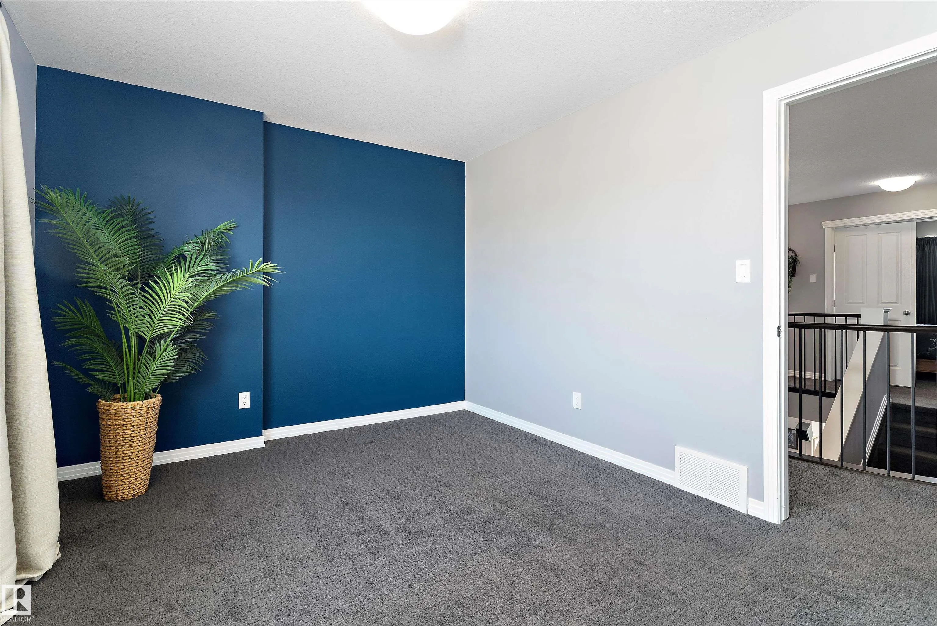 1325 ADAMSON Drive