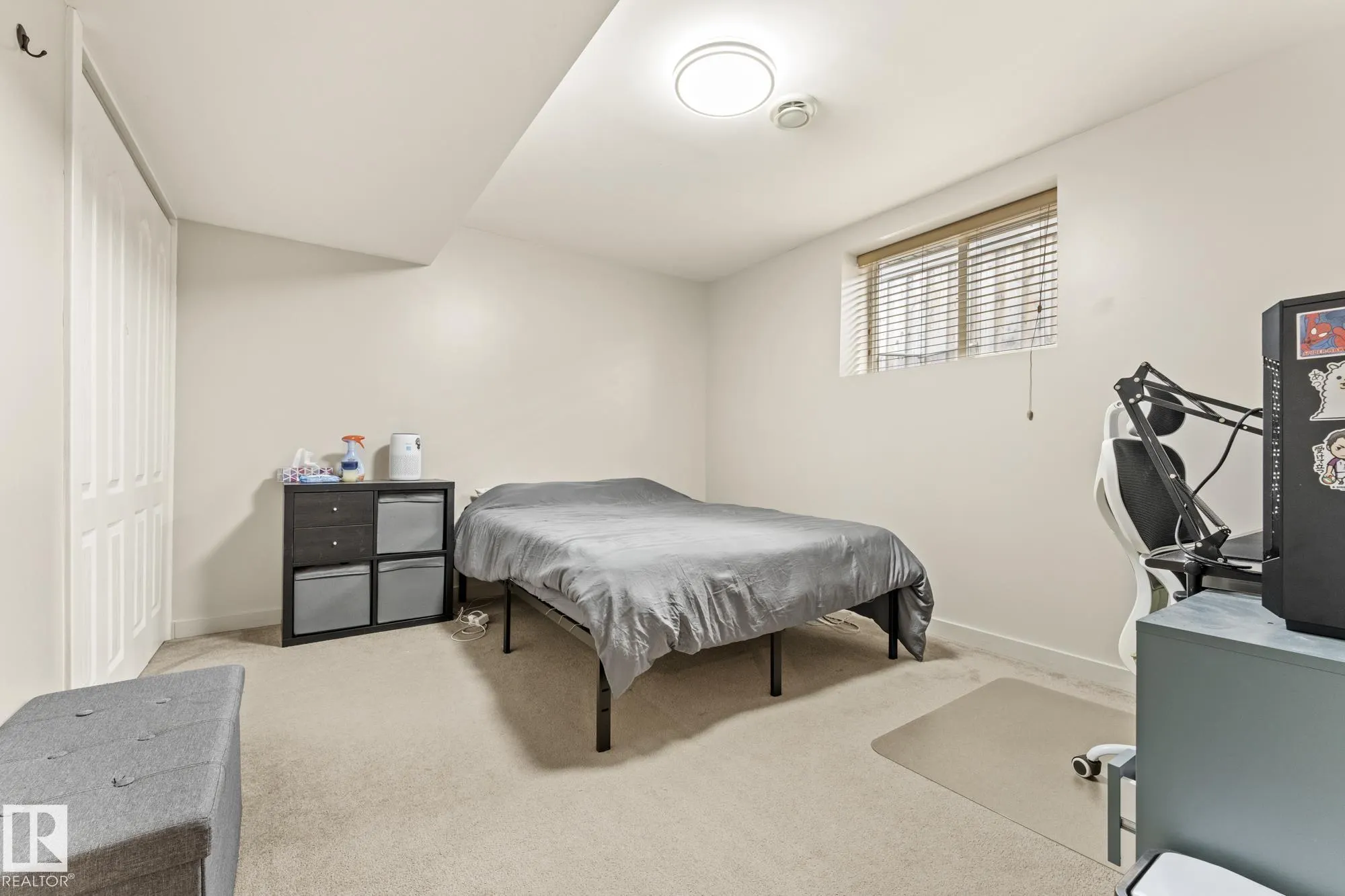 345 MACEWAN Road