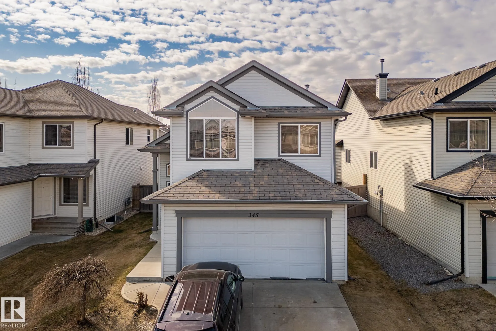 345 MACEWAN Road