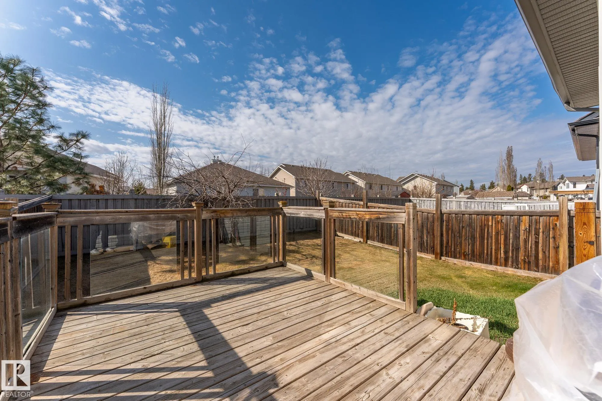 345 MACEWAN Road