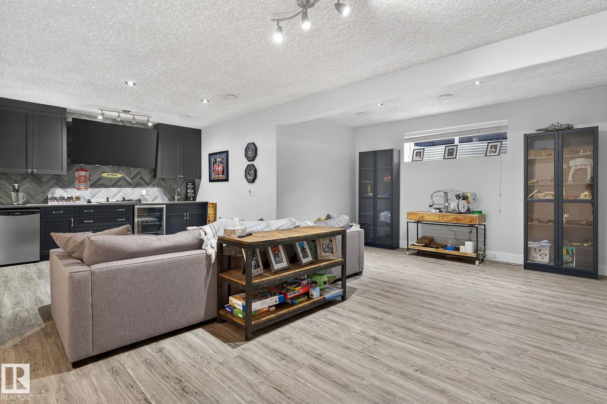 34 VALLEYVIEW Ridge