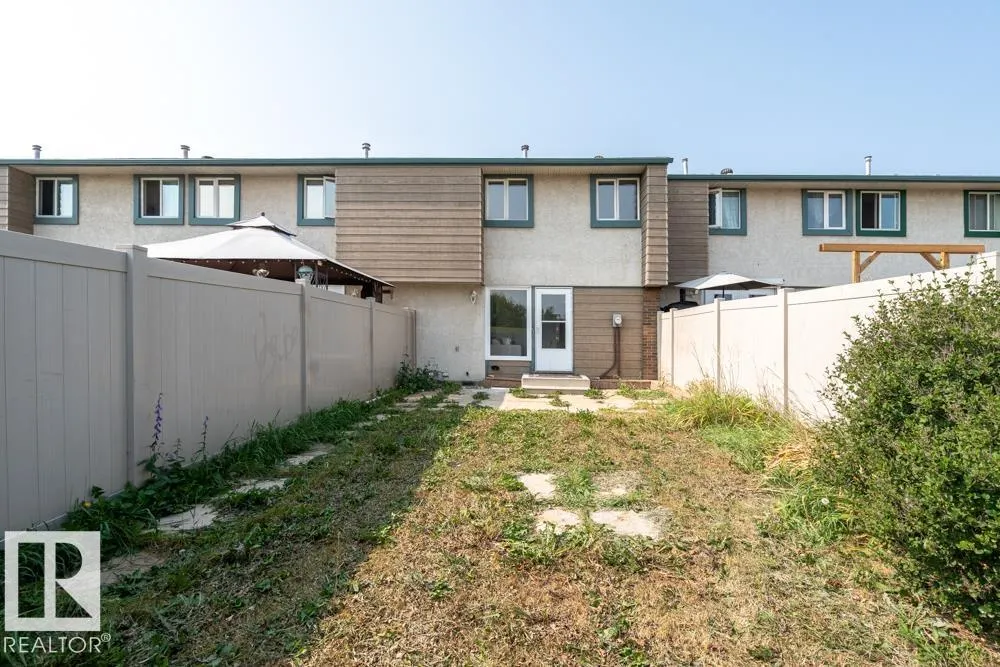 121 ABBOTTSFIELD Road