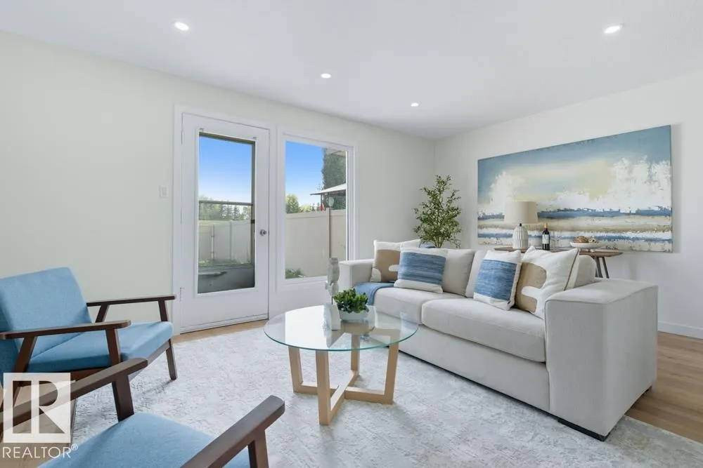 121 ABBOTTSFIELD Road