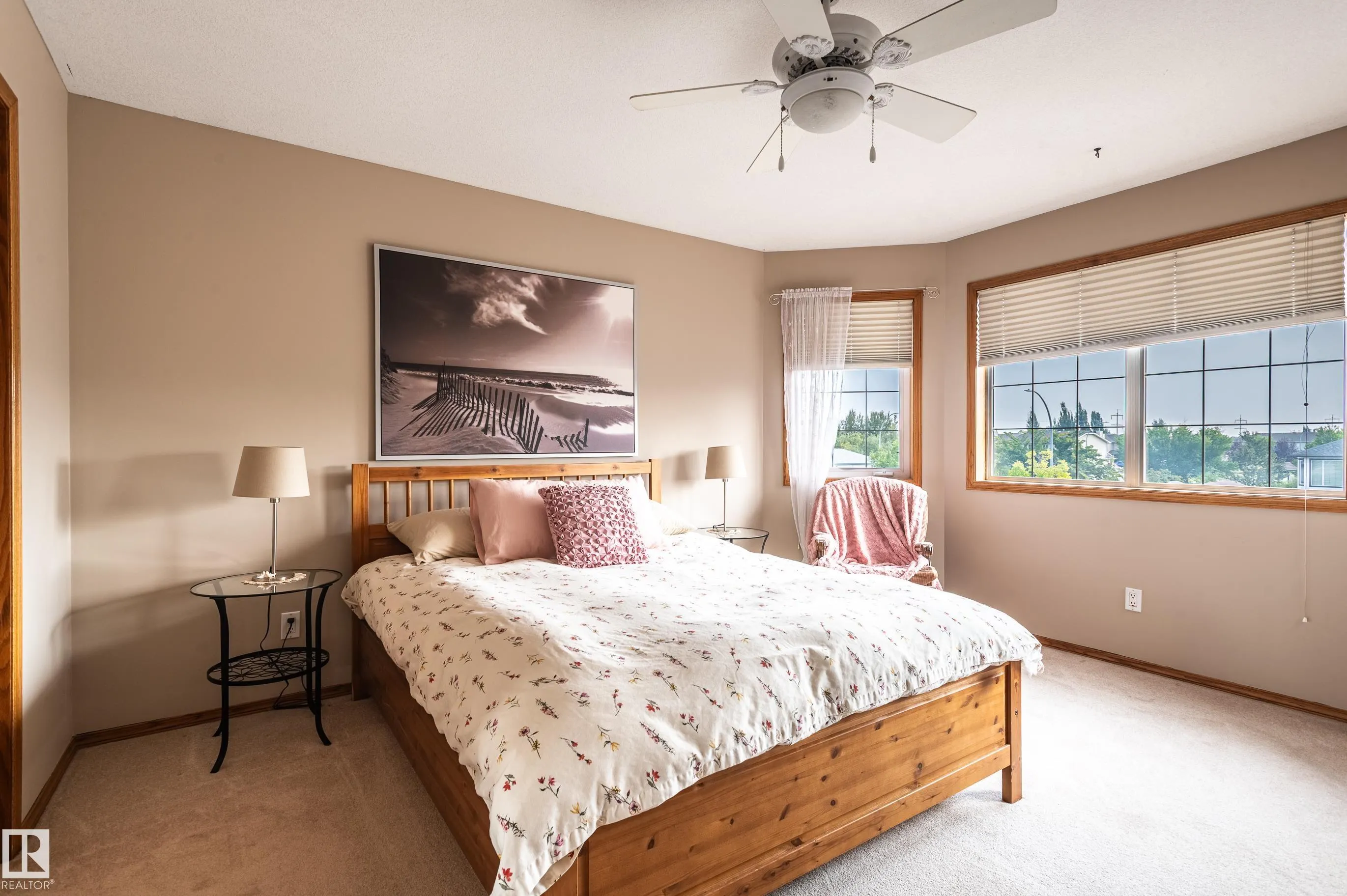 4 BRIARWOOD Way