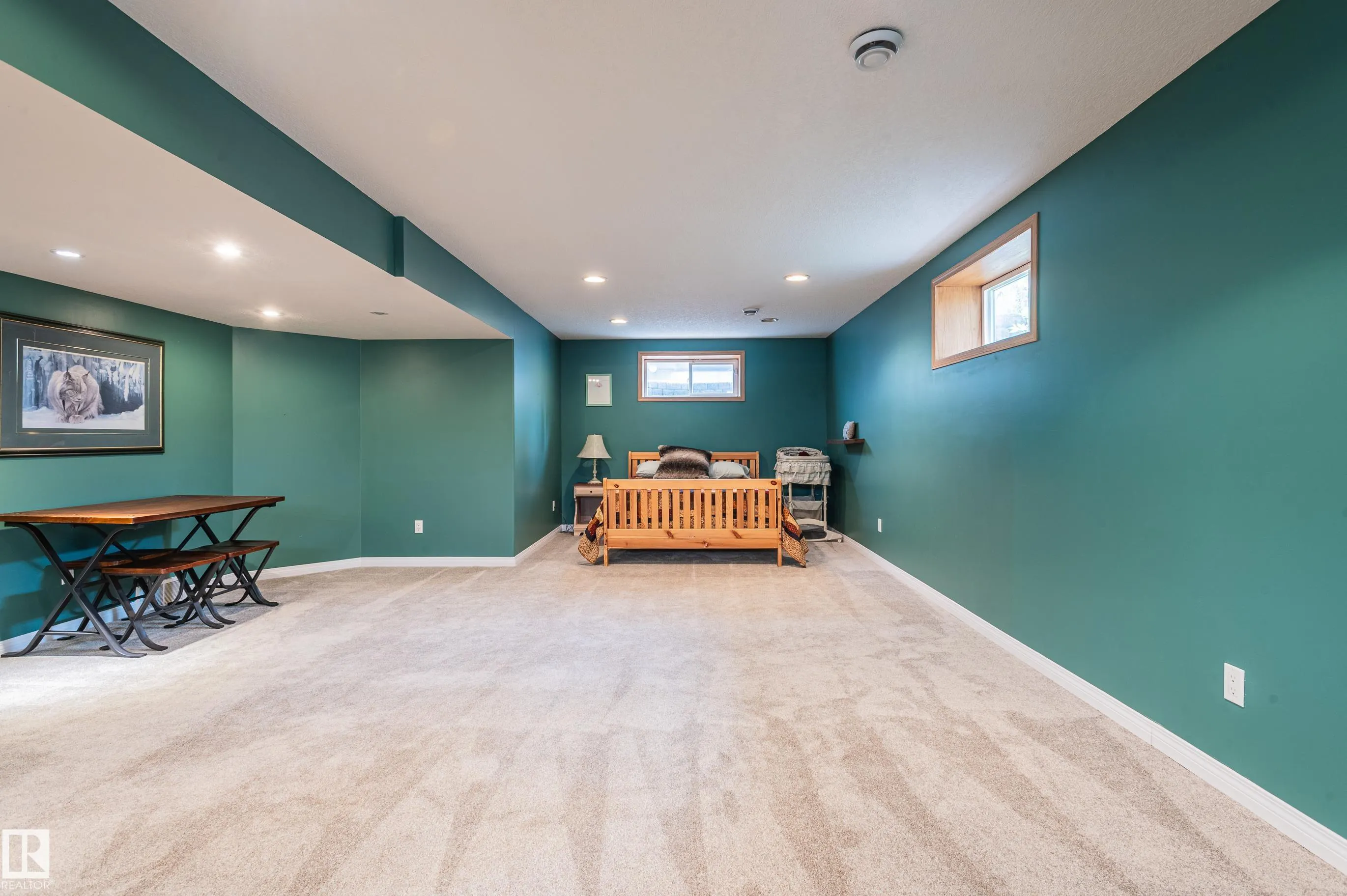 4 BRIARWOOD Way