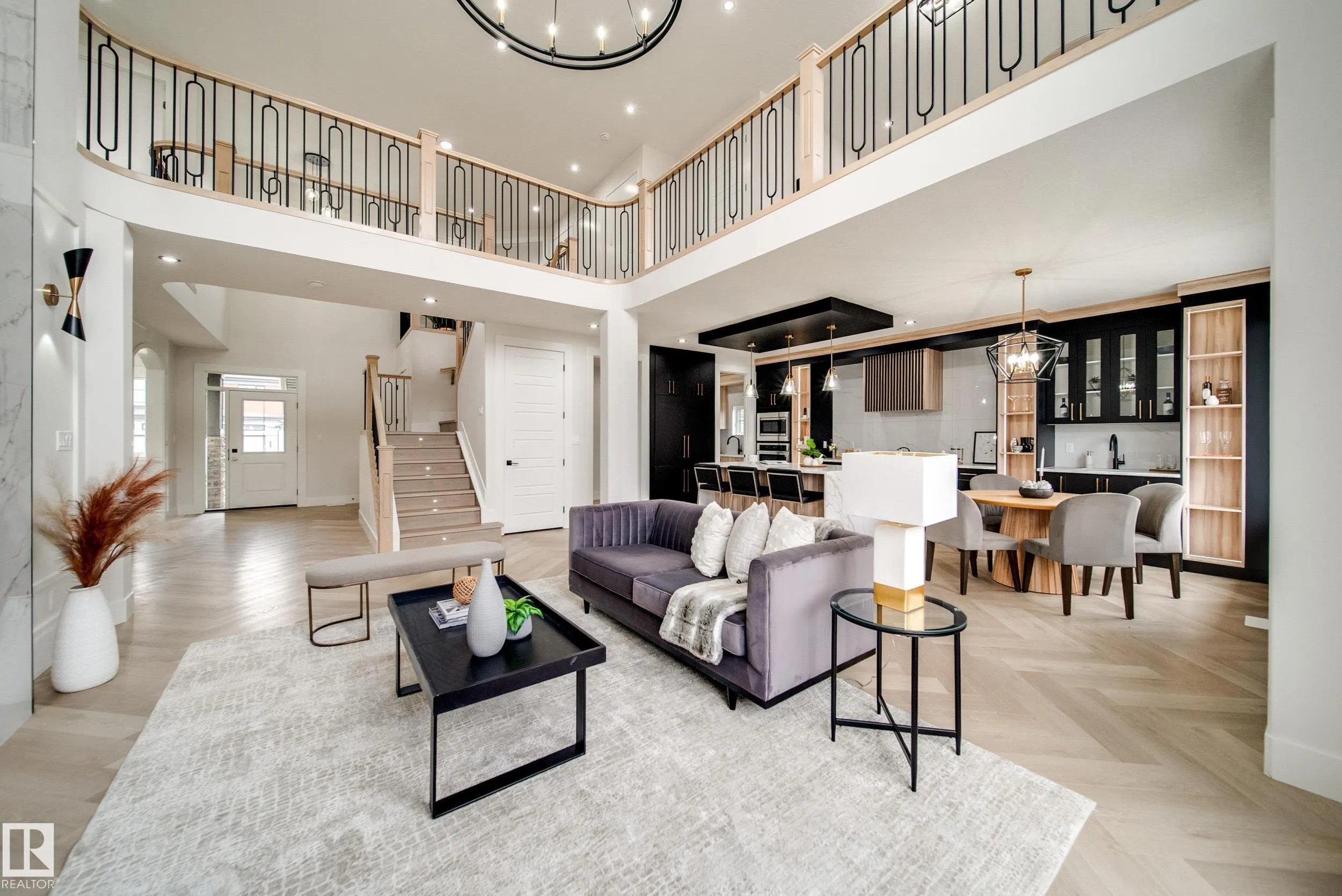 4004 GINSBURG Crescent
