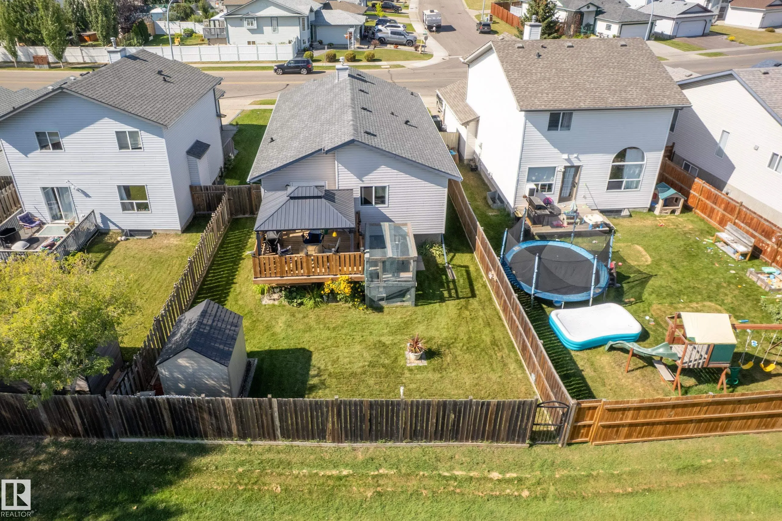 142 Lakeland Drive