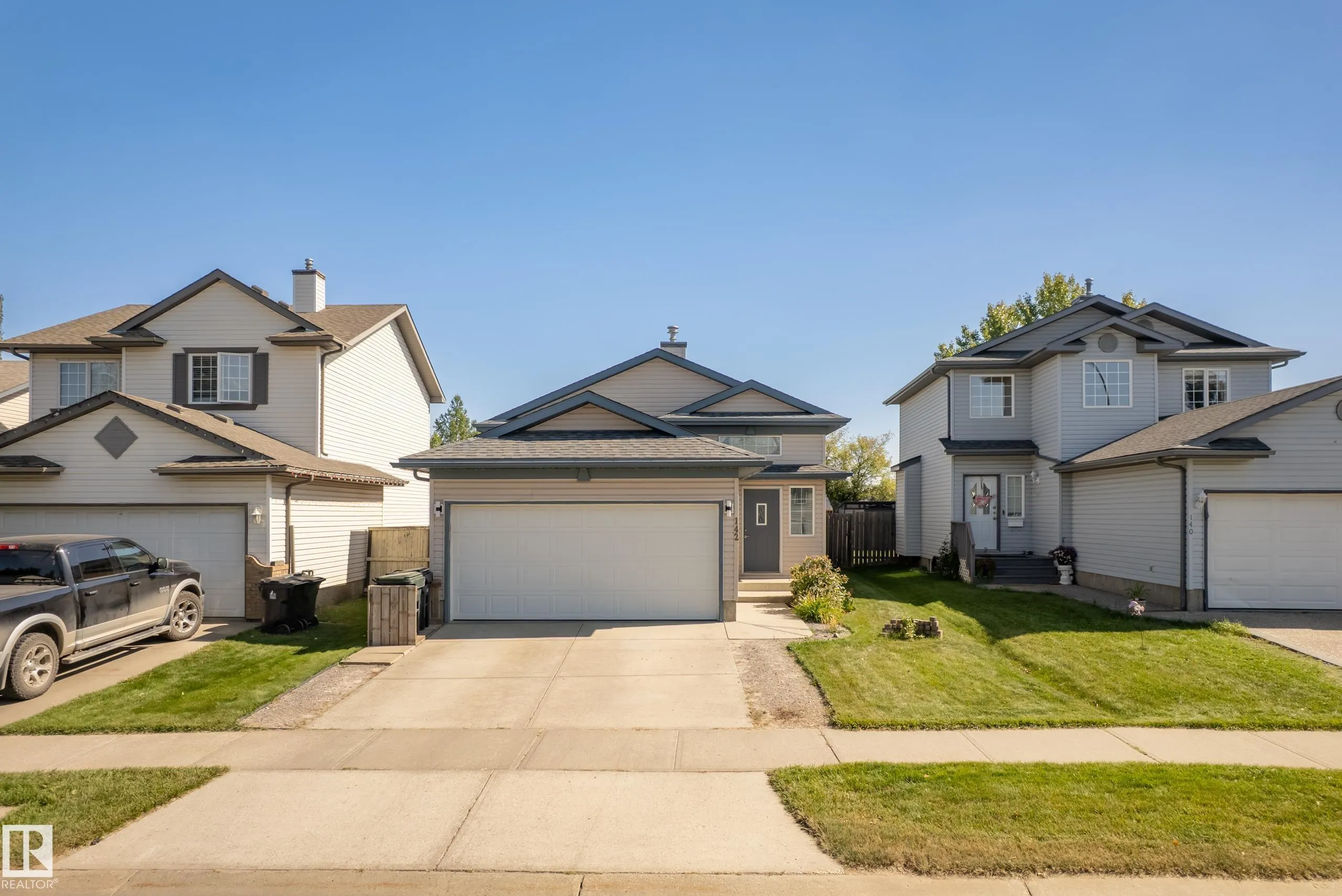 142 Lakeland Drive
