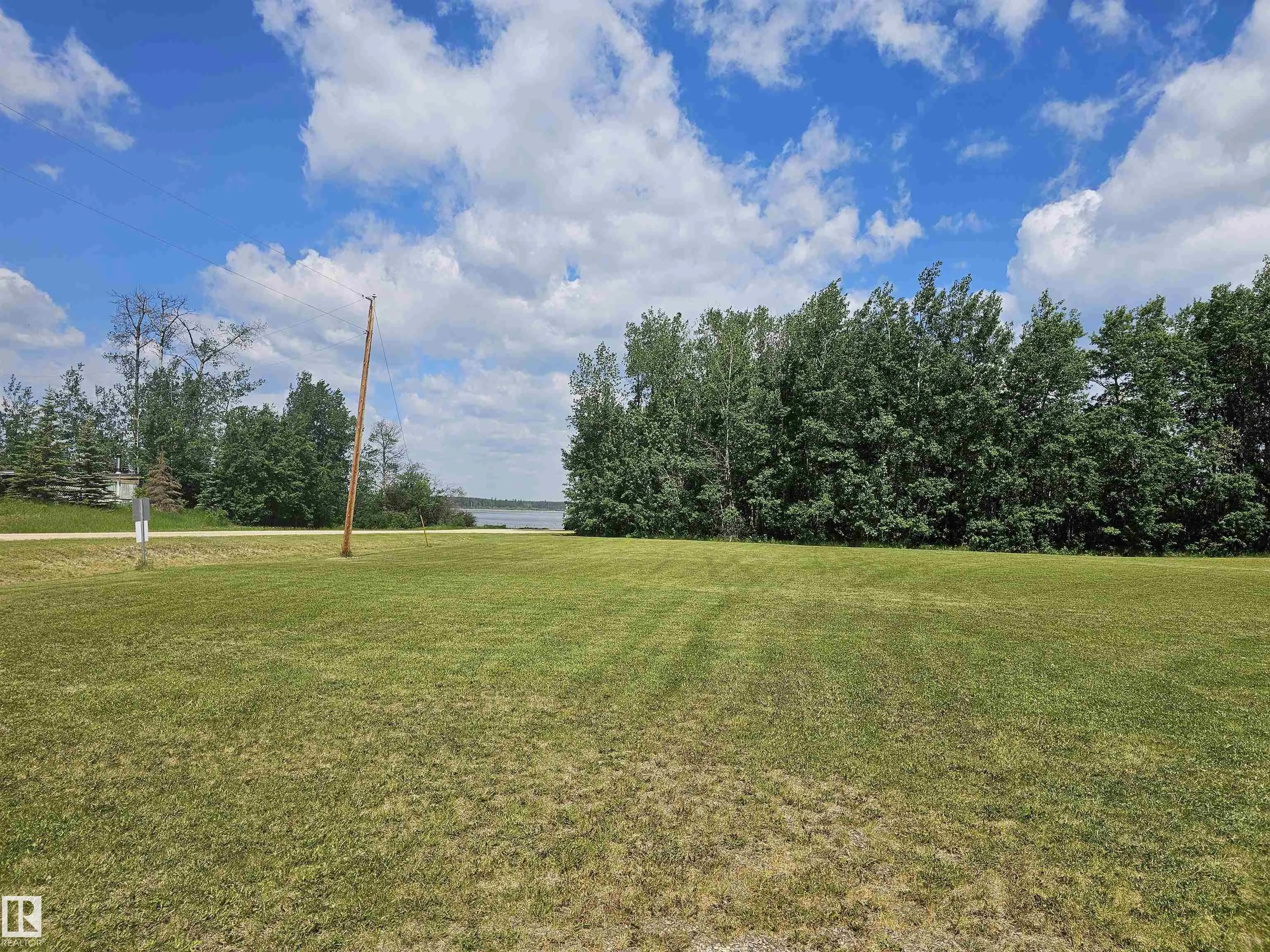 4418 HWY 633