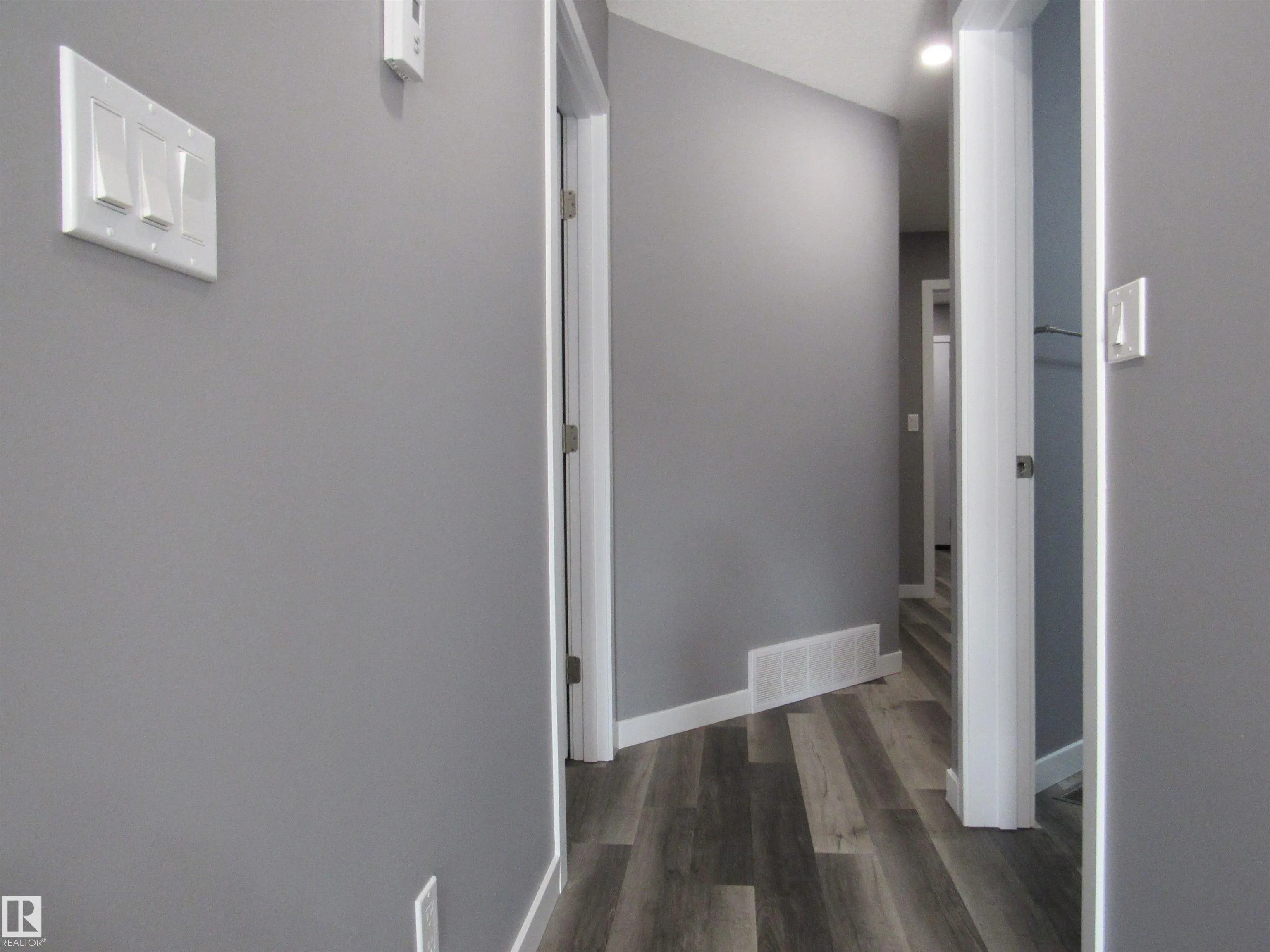 Unit A, 5112 - 54 Street