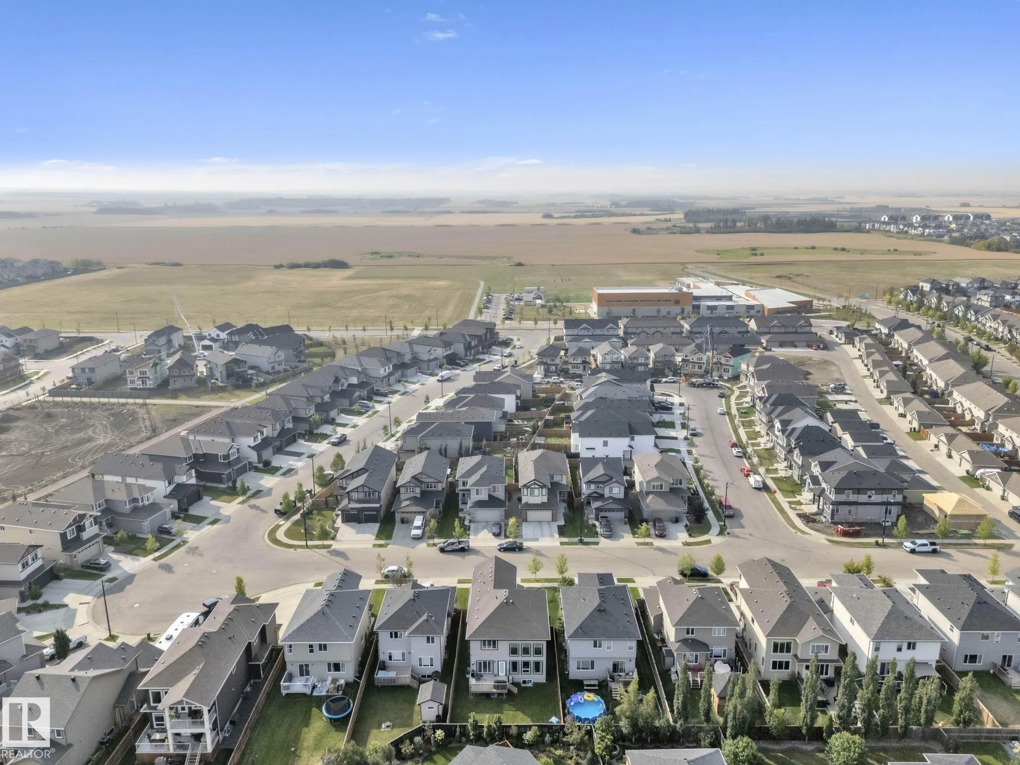 42 ELLICE Bend