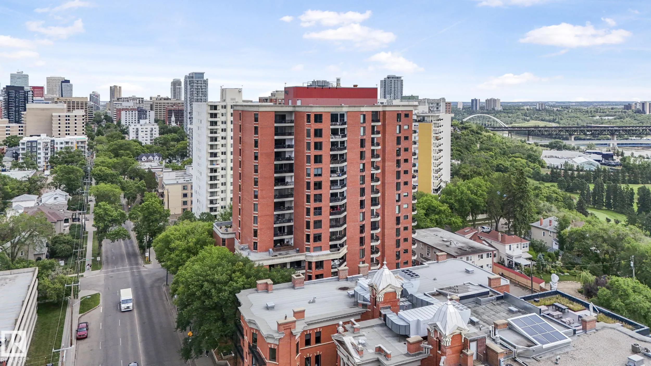 11503 100 Avenue