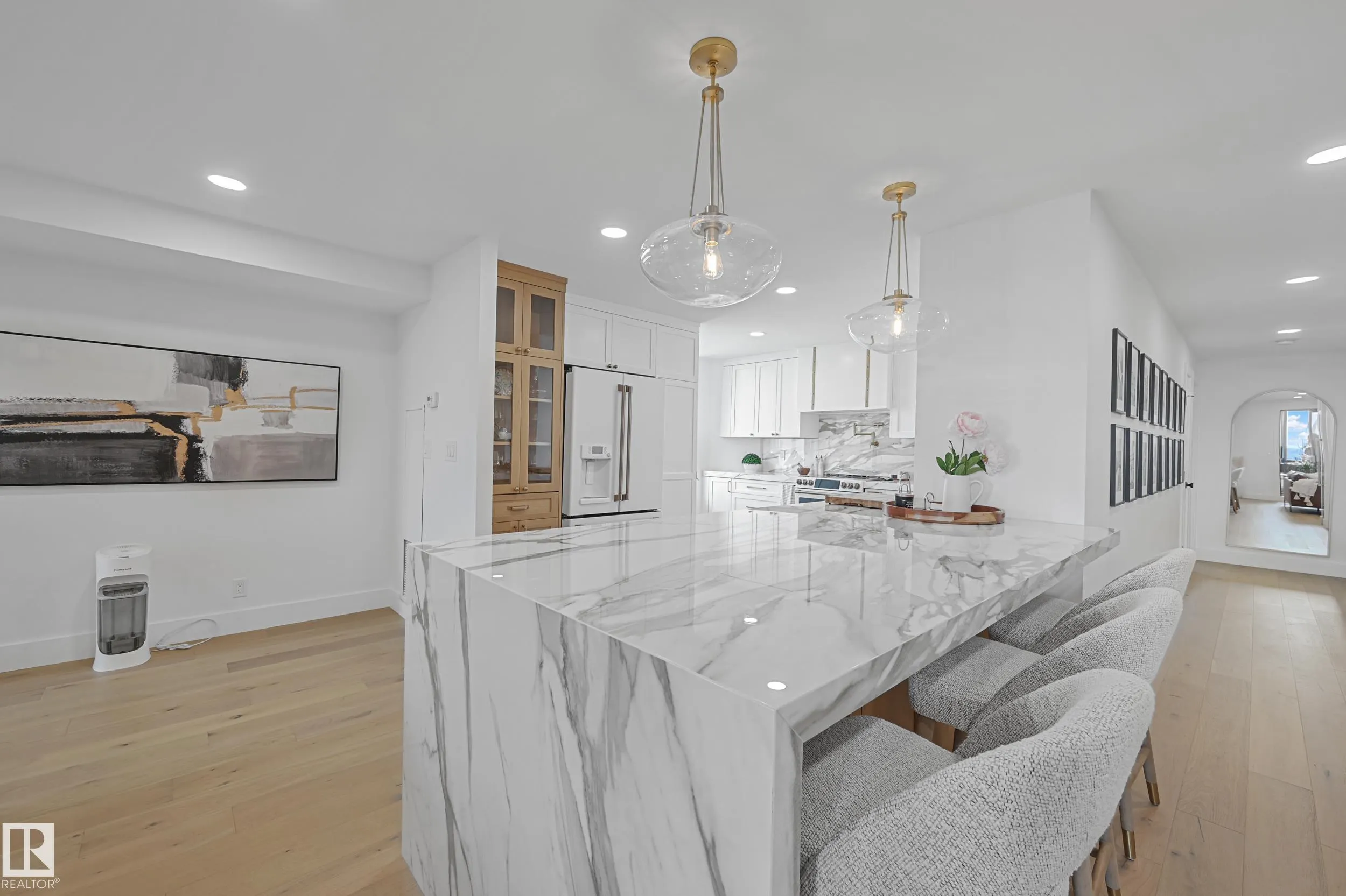 11503 100 Avenue