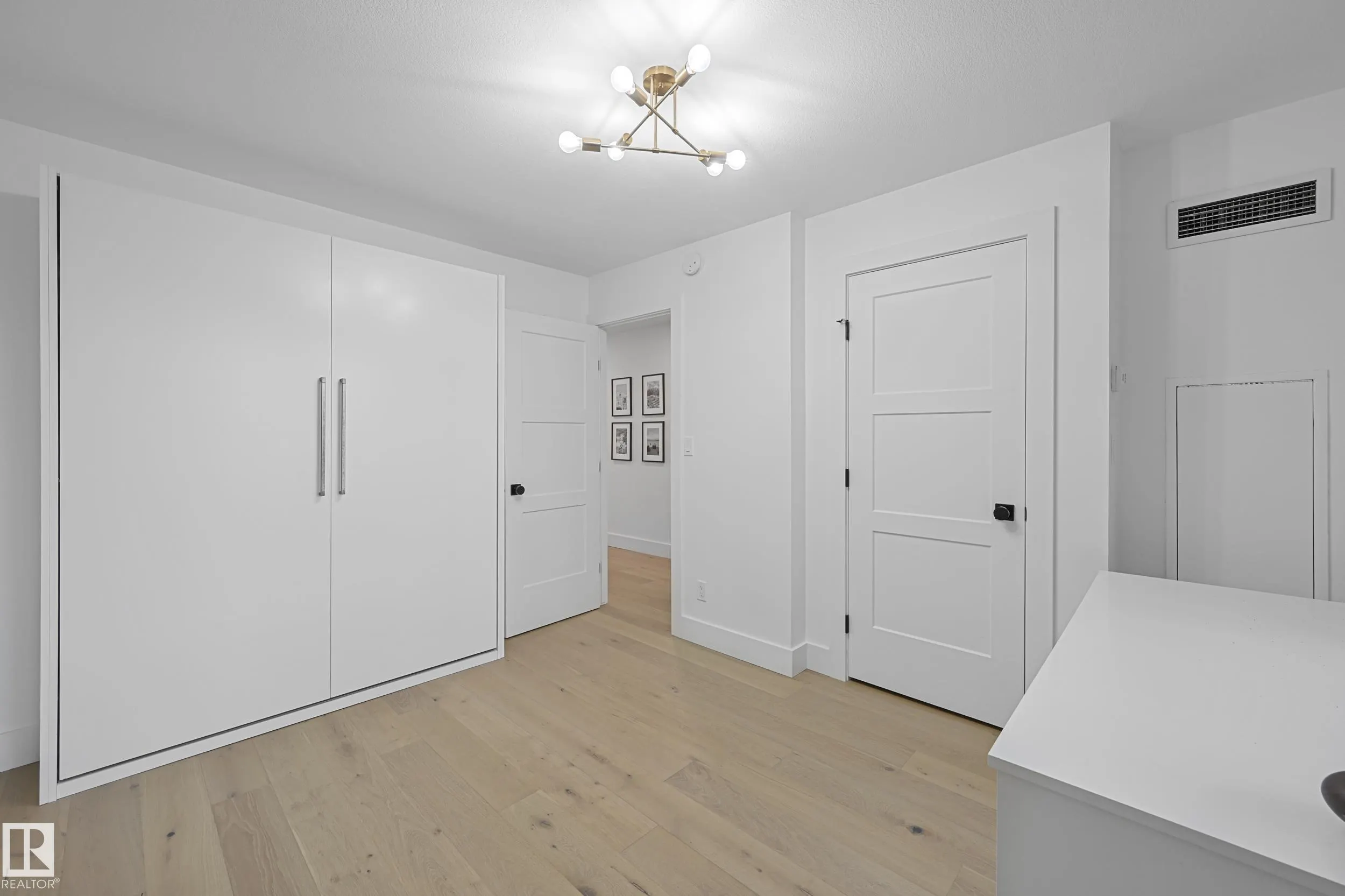 11503 100 Avenue