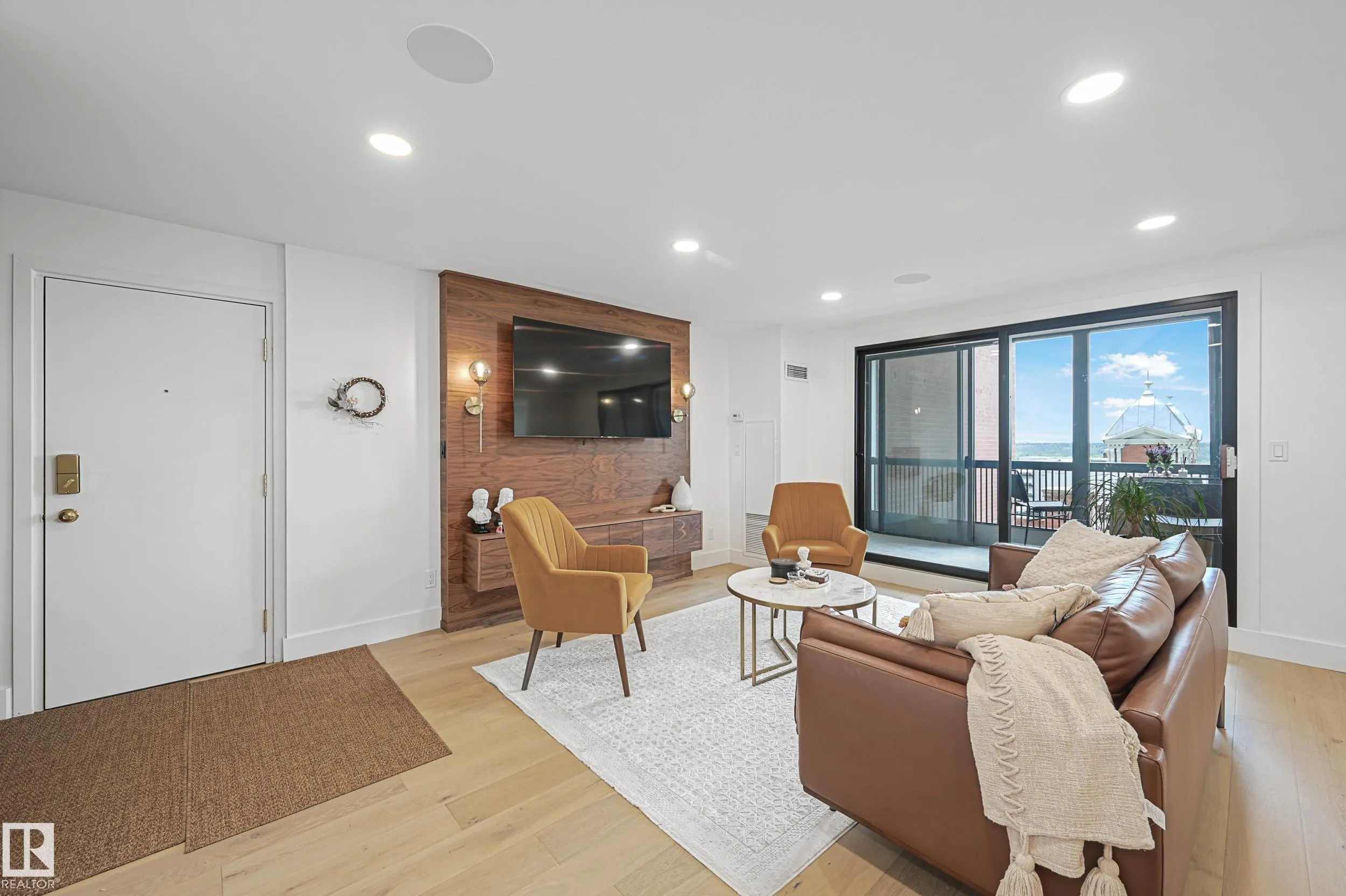 11503 100 Avenue