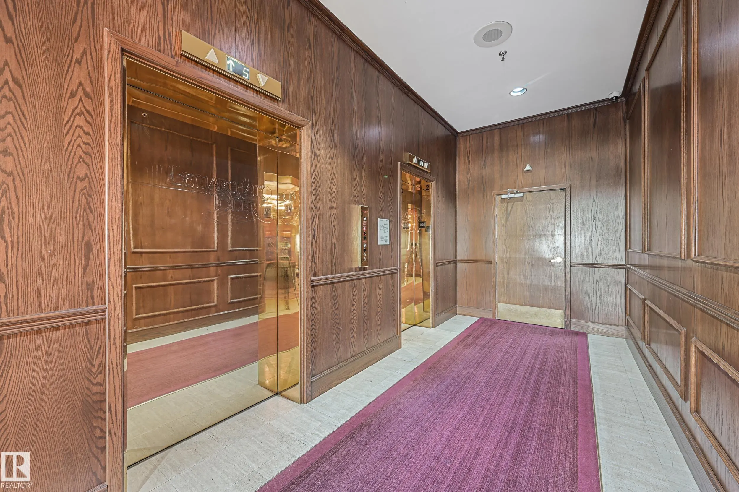 11503 100 Avenue