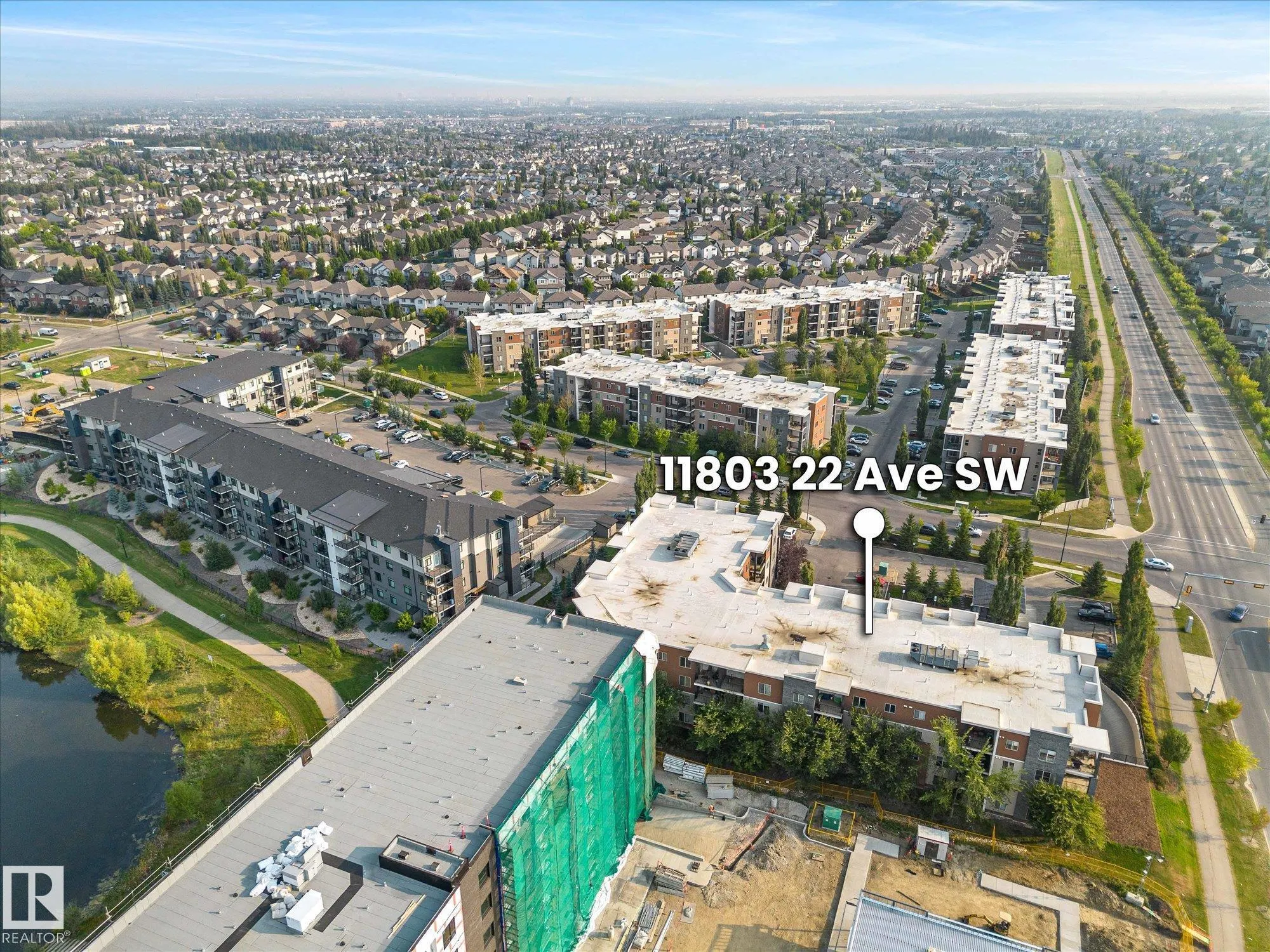 11803 22 Avenue