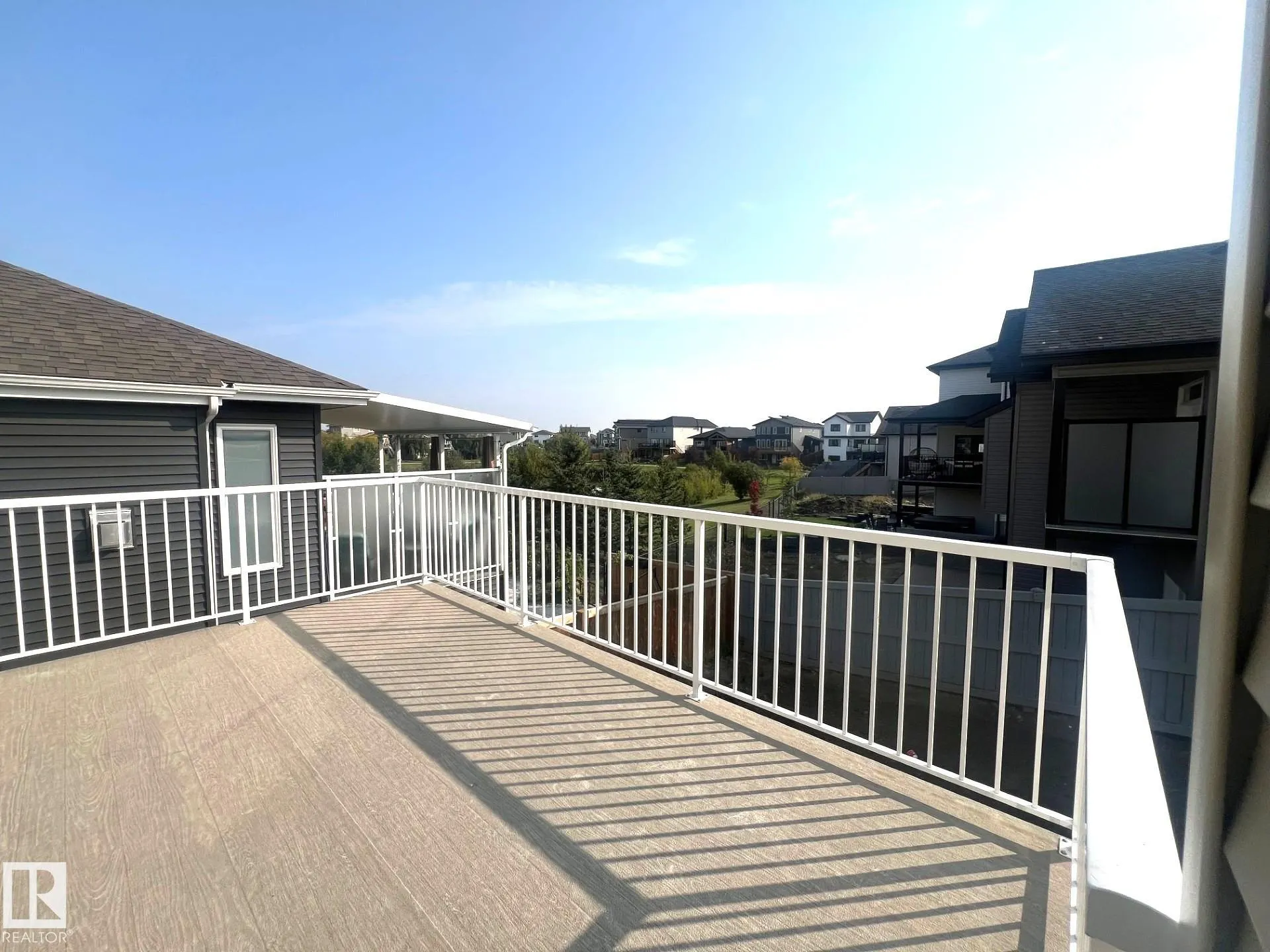58 HUMMINGBIRD Crescent