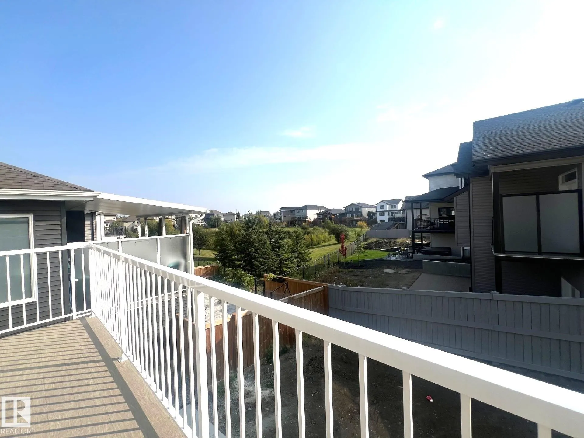 58 HUMMINGBIRD Crescent
