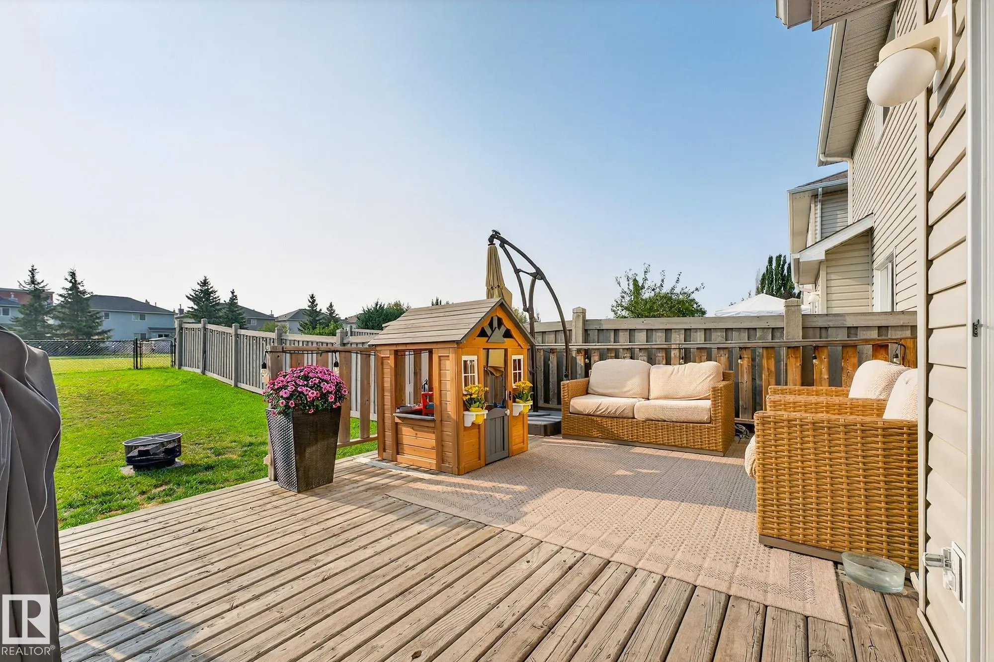 1415 MCMILLIAN Way
