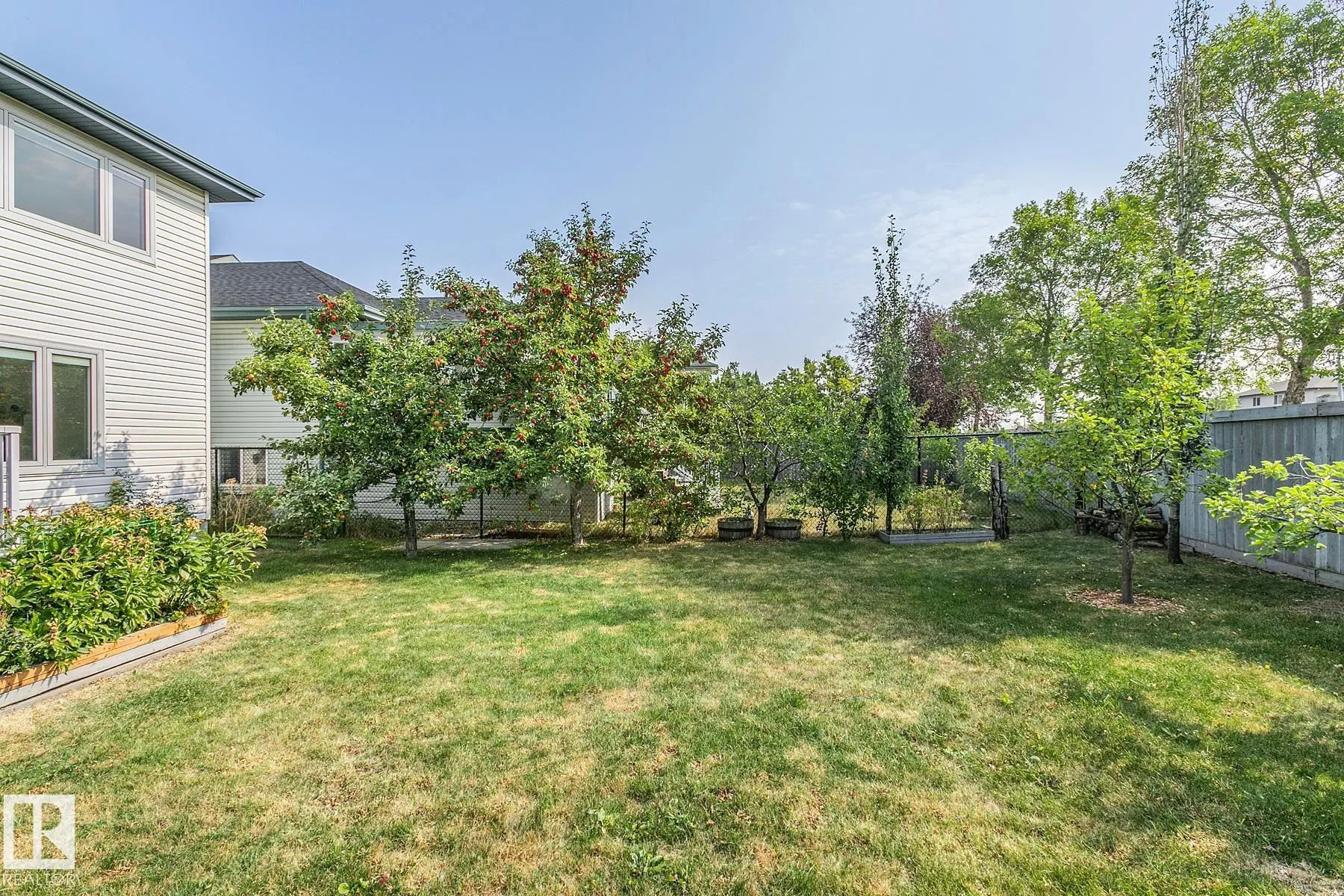113 COTE Crescent
