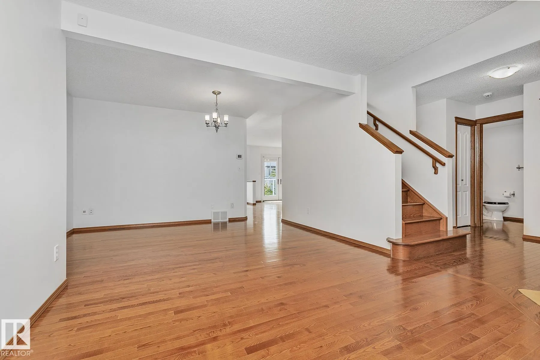 113 COTE Crescent