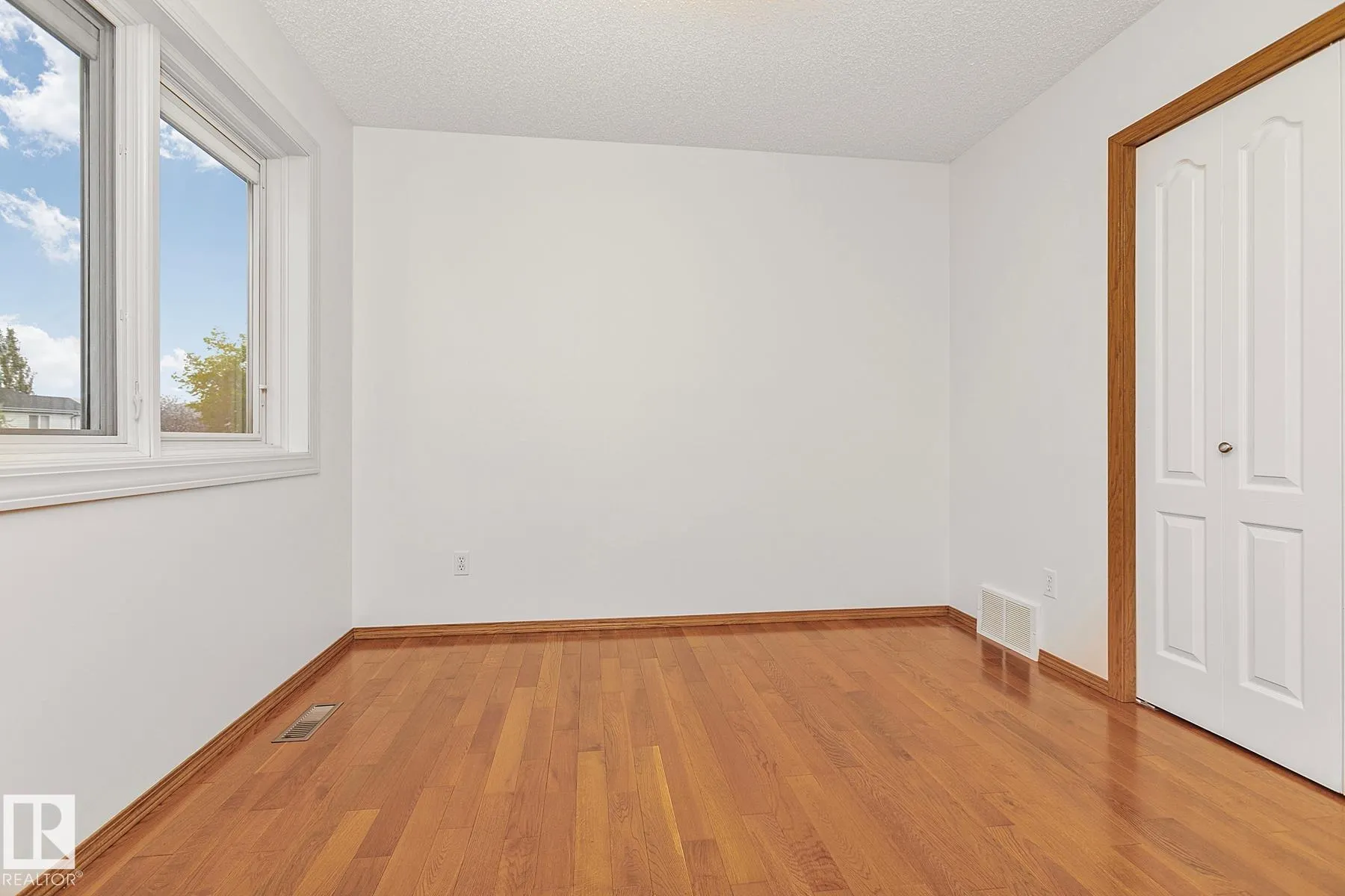 113 COTE Crescent