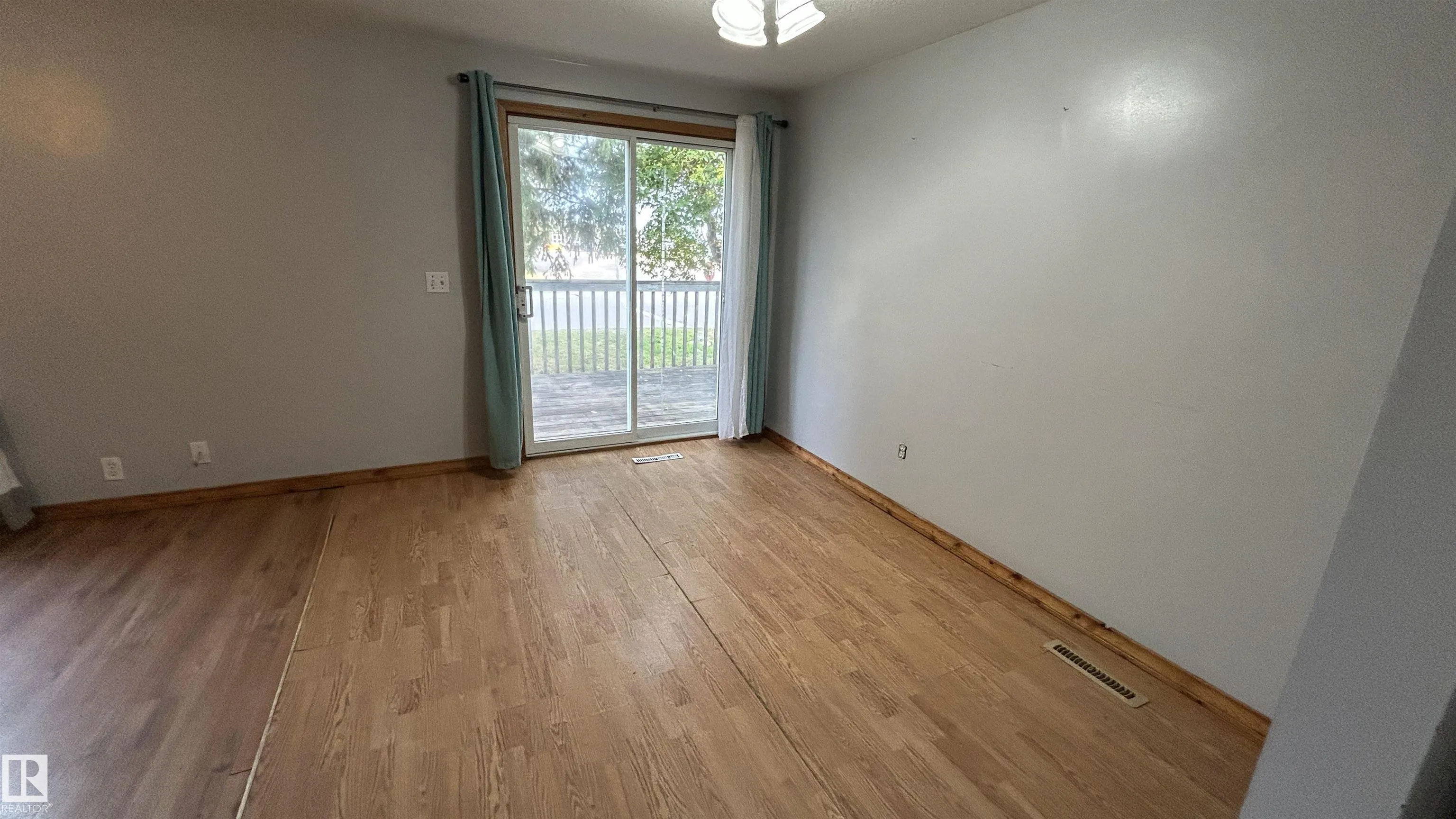5033 53st
