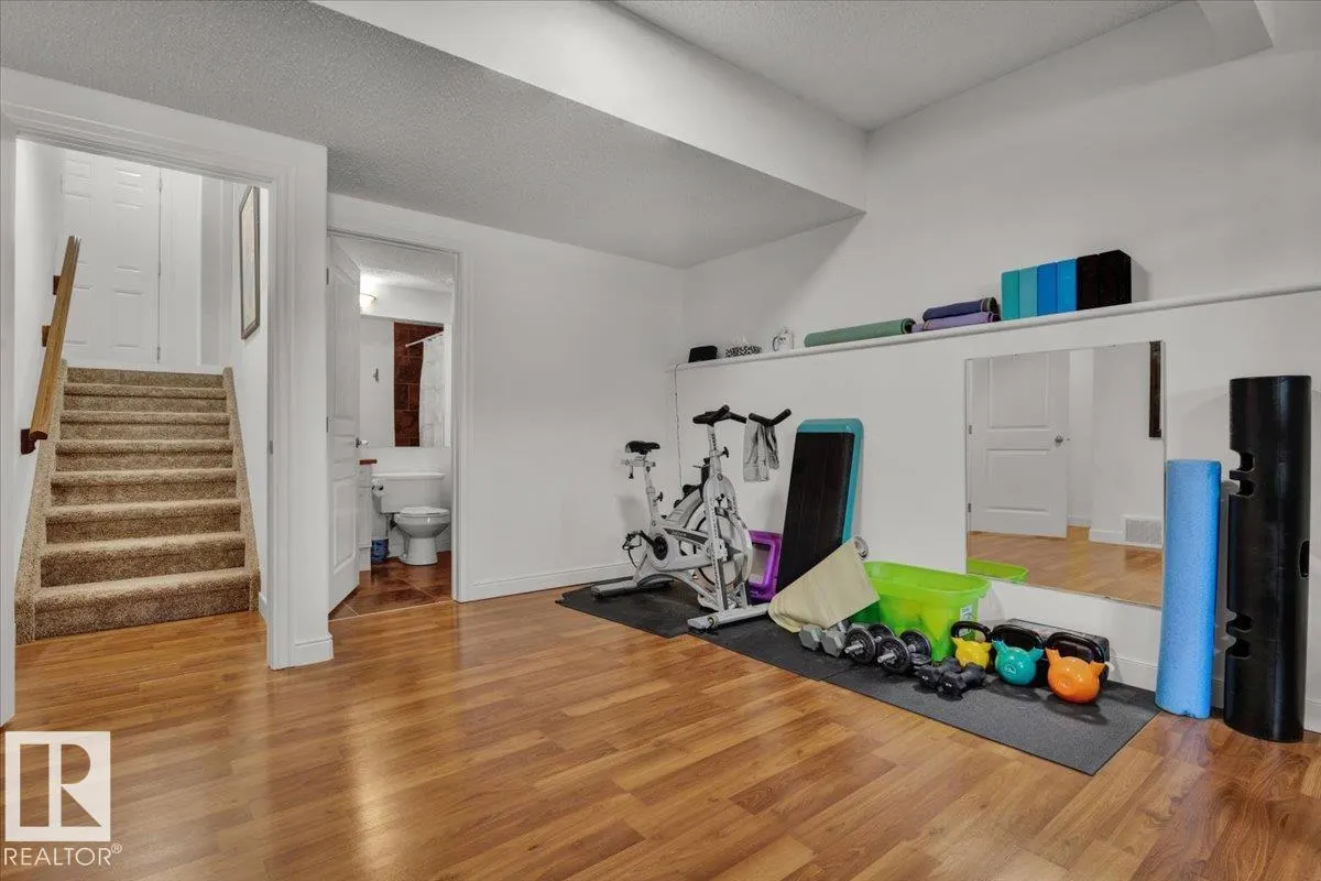 1404 LATTA Court