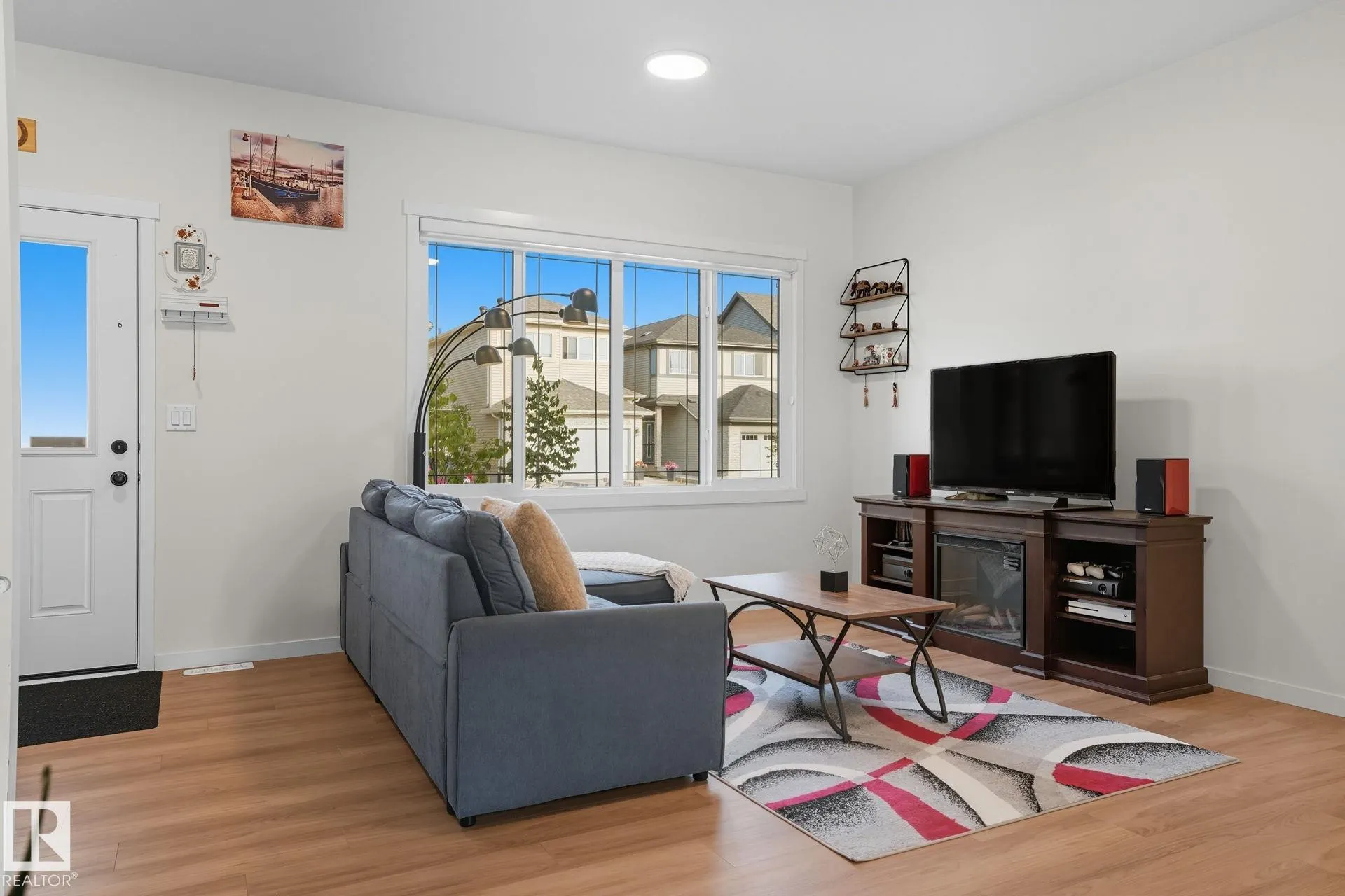 50 NETTLE Crescent