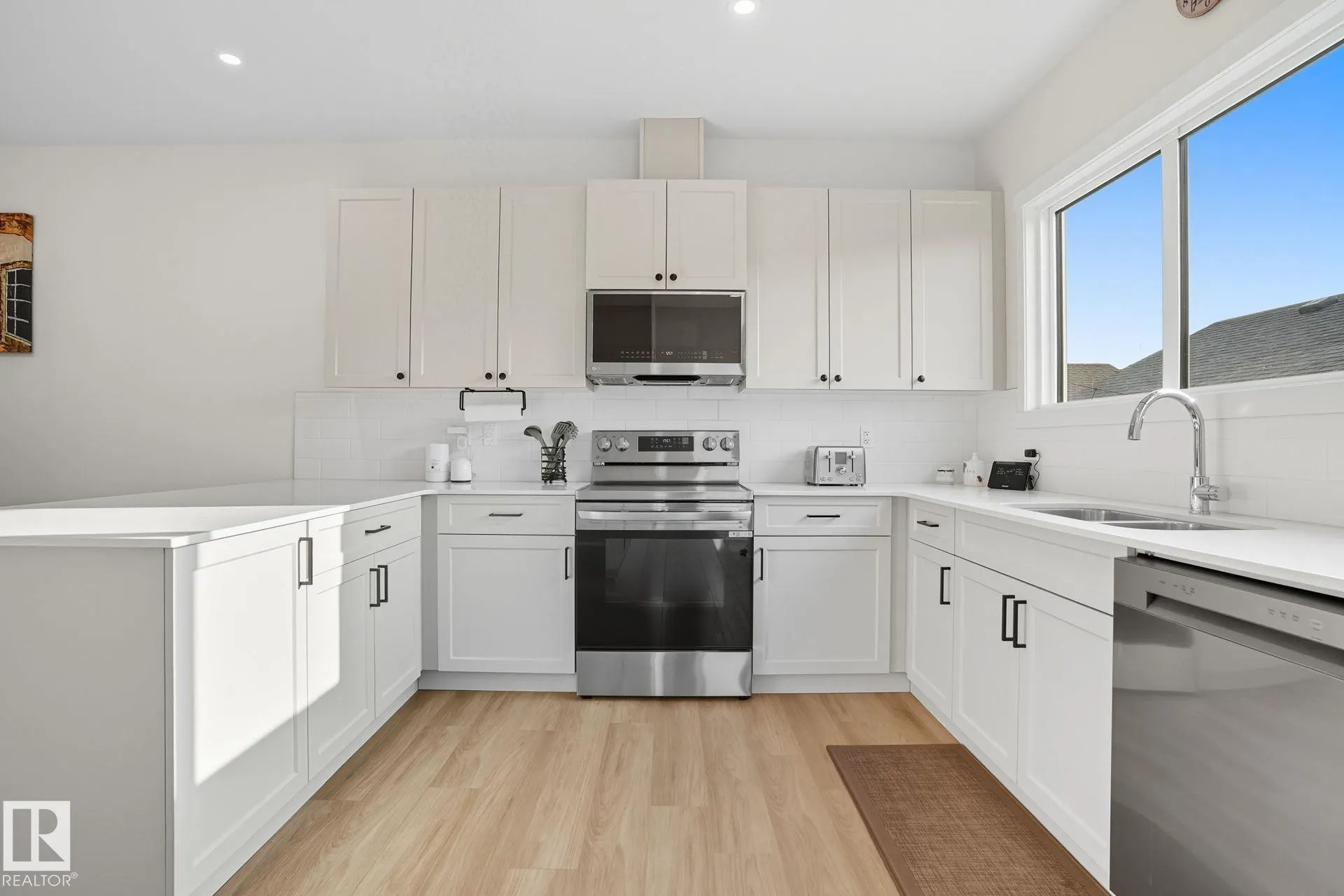50 NETTLE Crescent