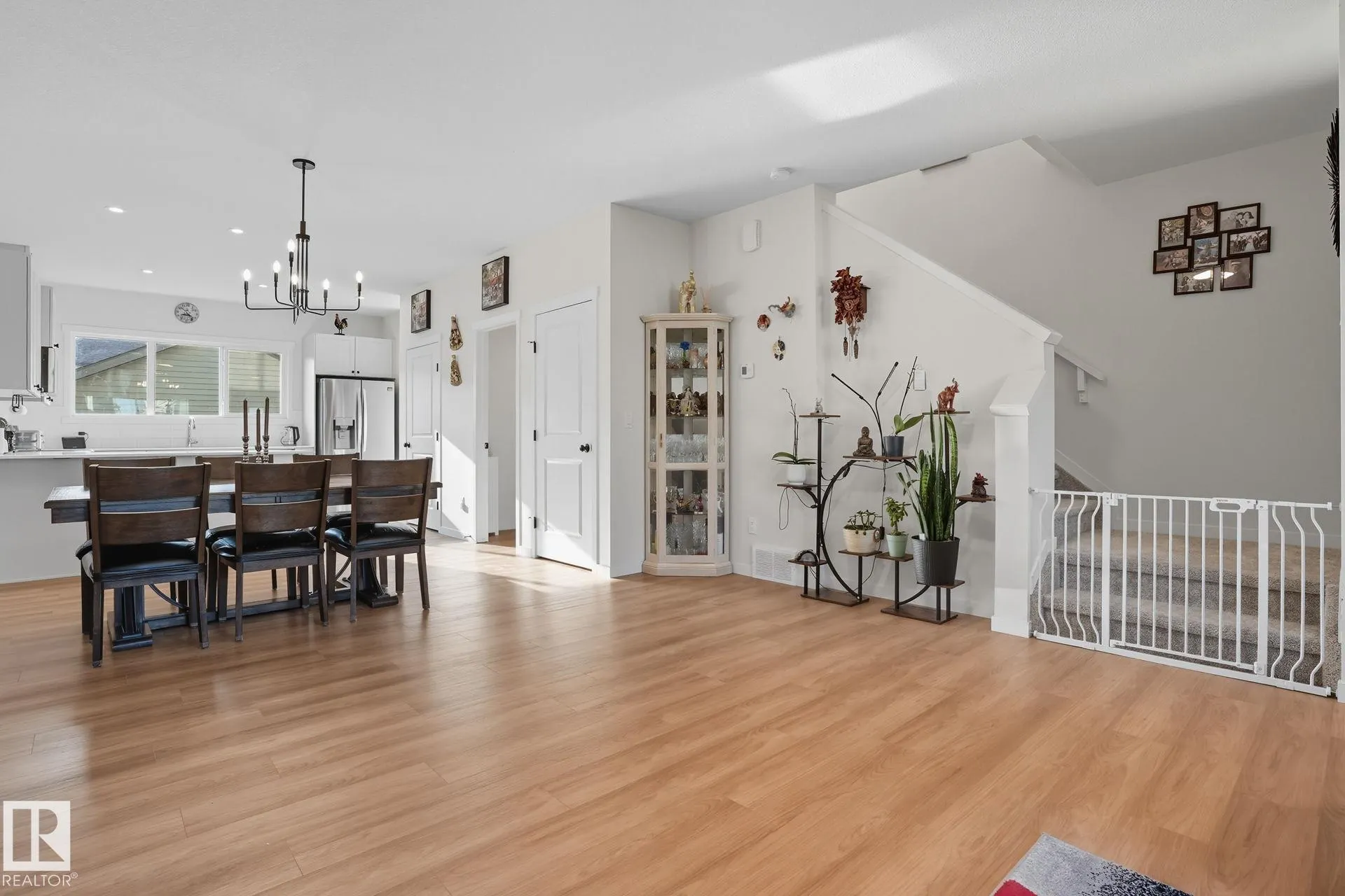 50 NETTLE Crescent