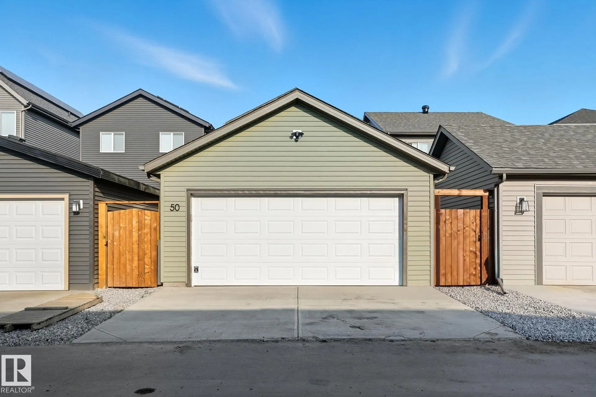 50 NETTLE Crescent
