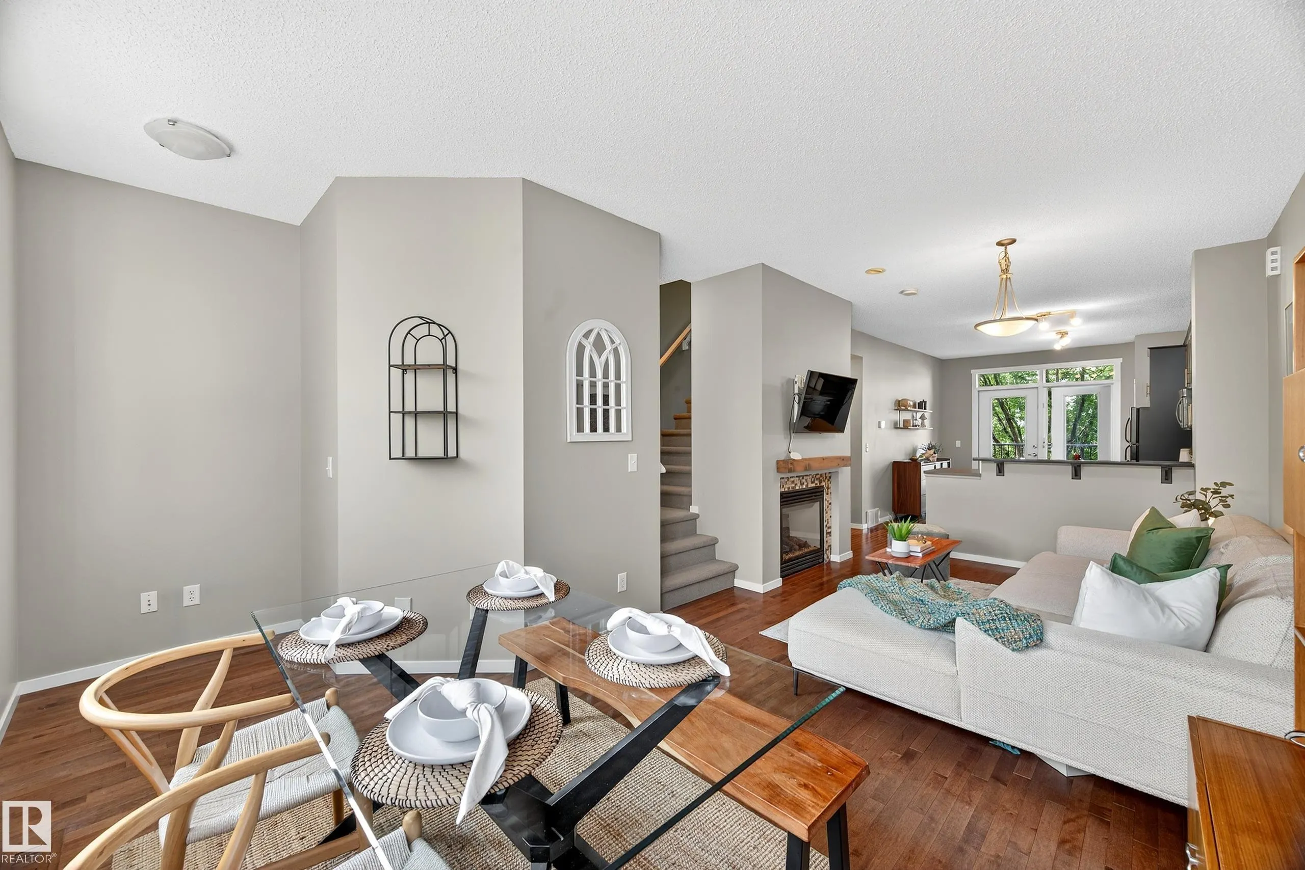 603 WATT Boulevard