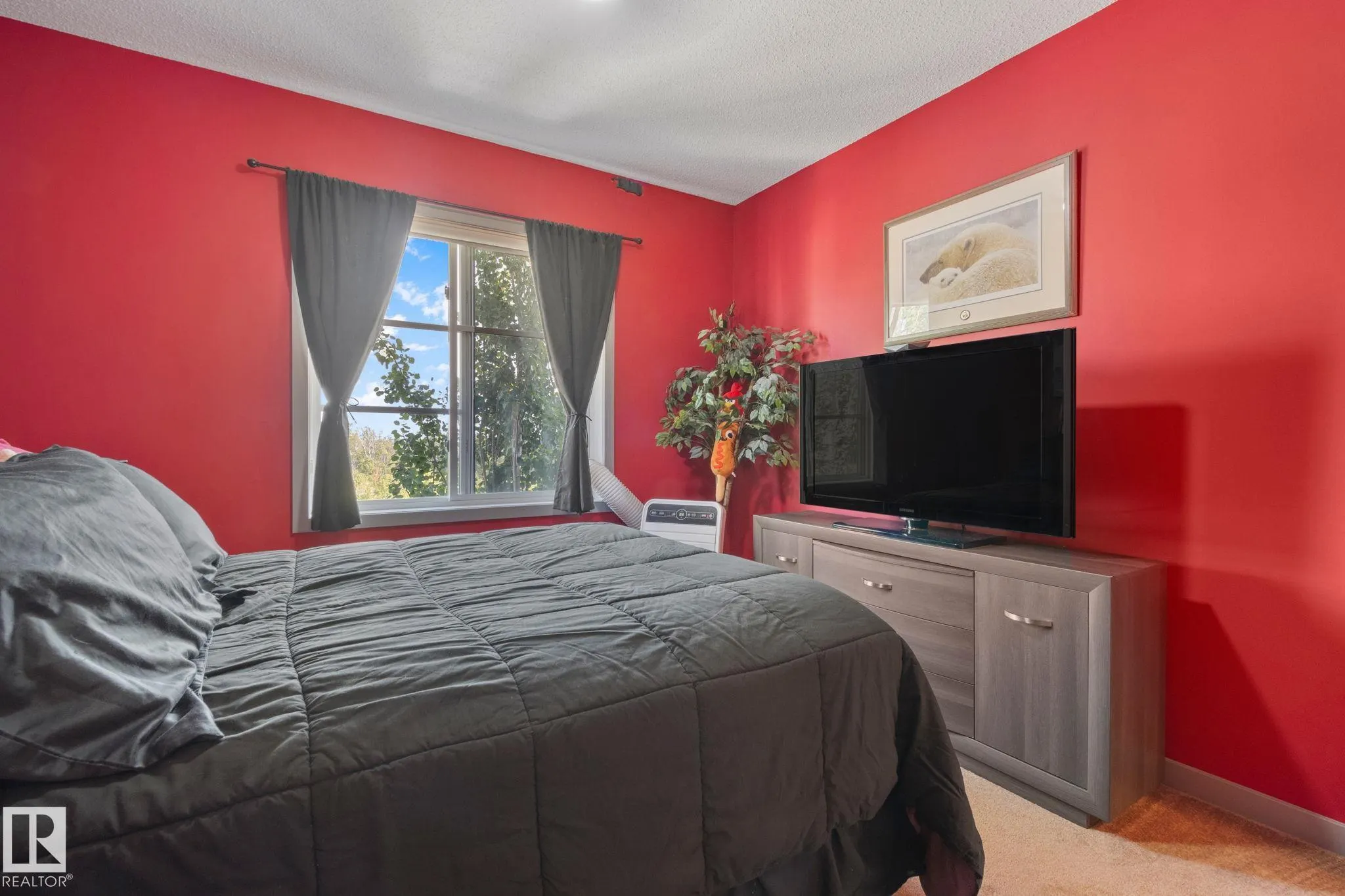 1144 ADAMSON Drive