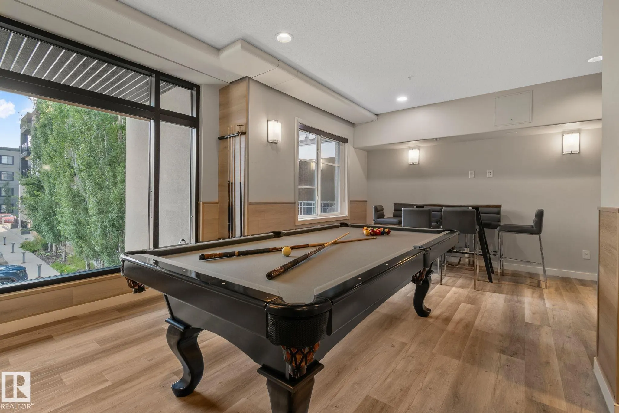1144 ADAMSON Drive