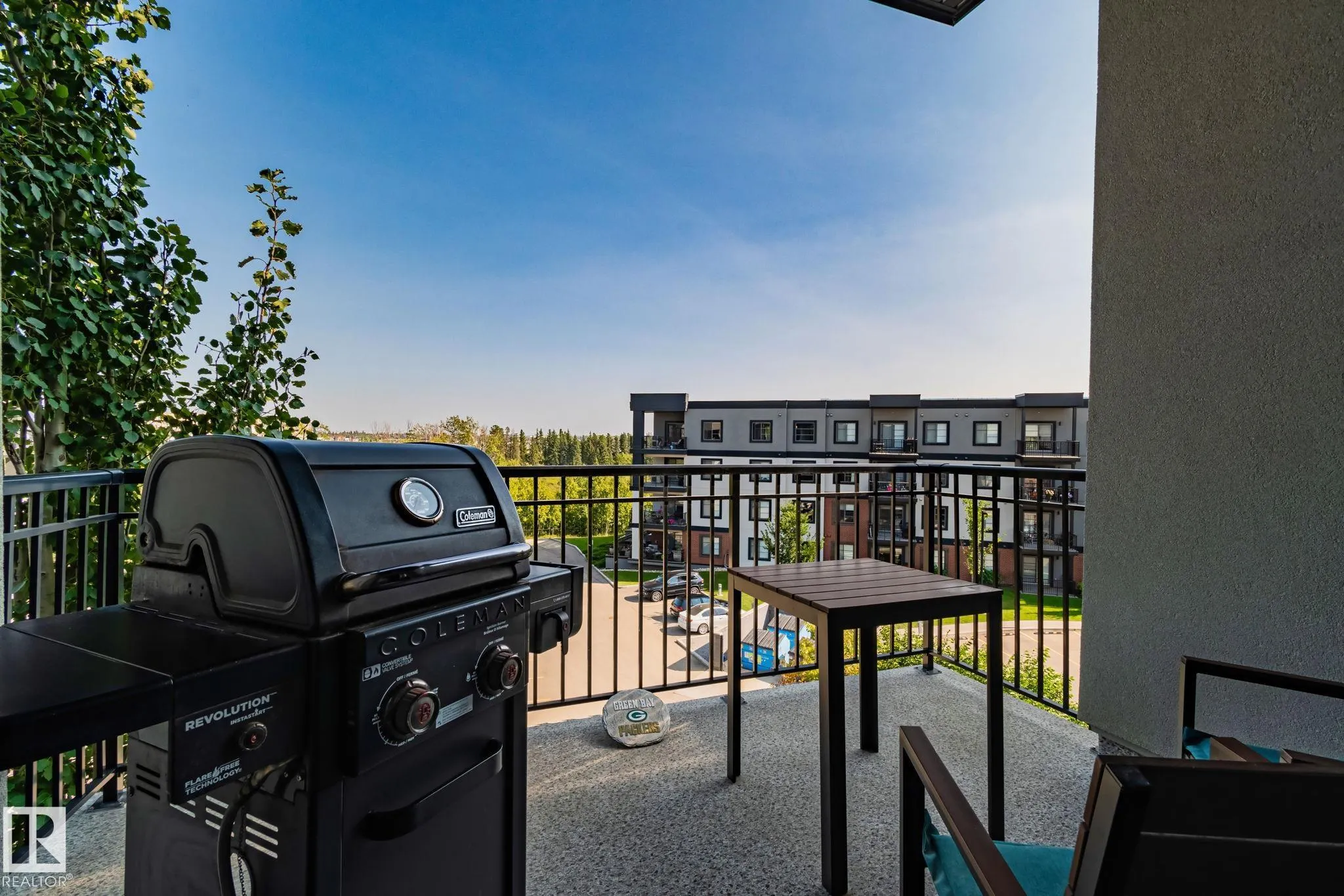 1144 ADAMSON Drive