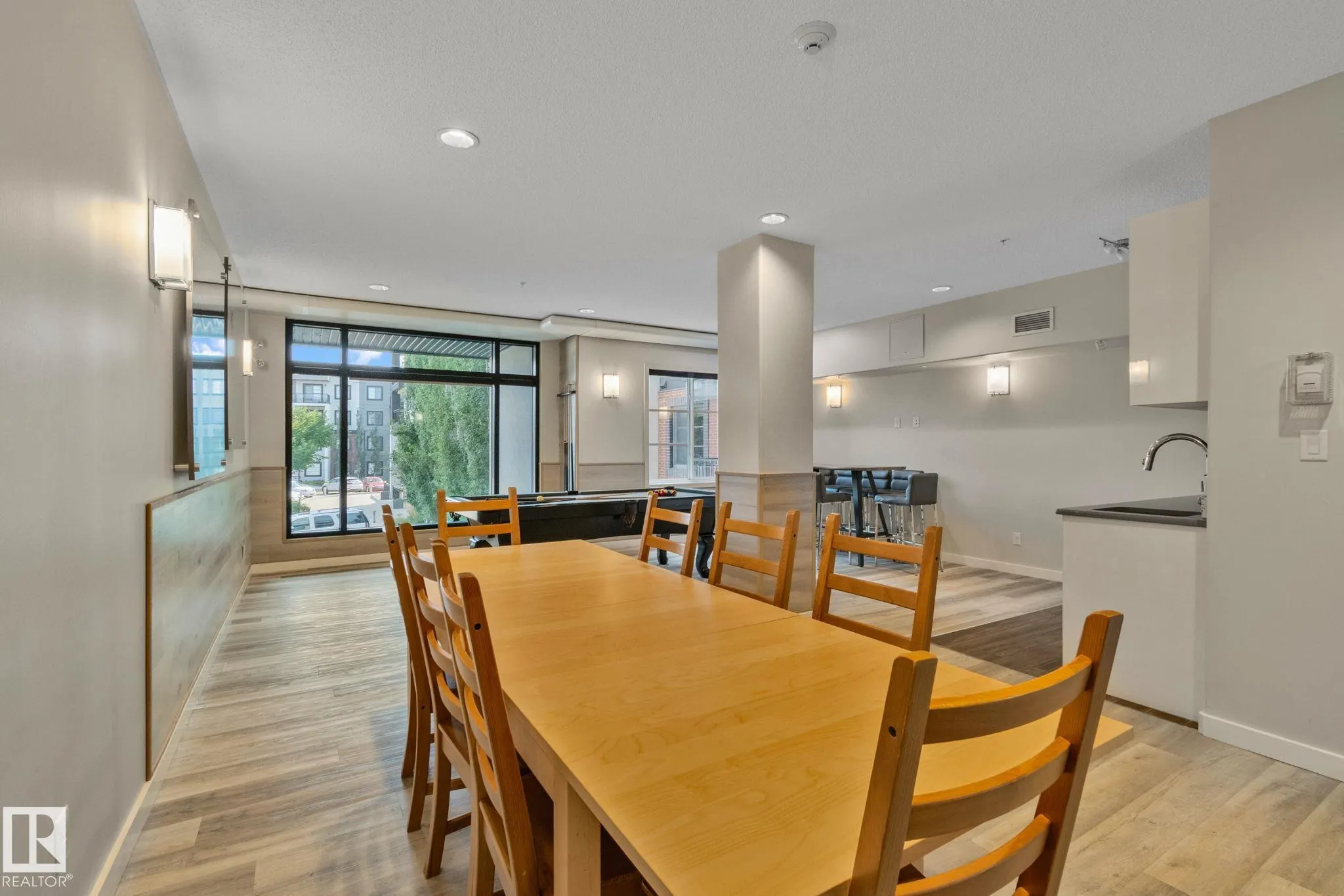 1144 ADAMSON Drive
