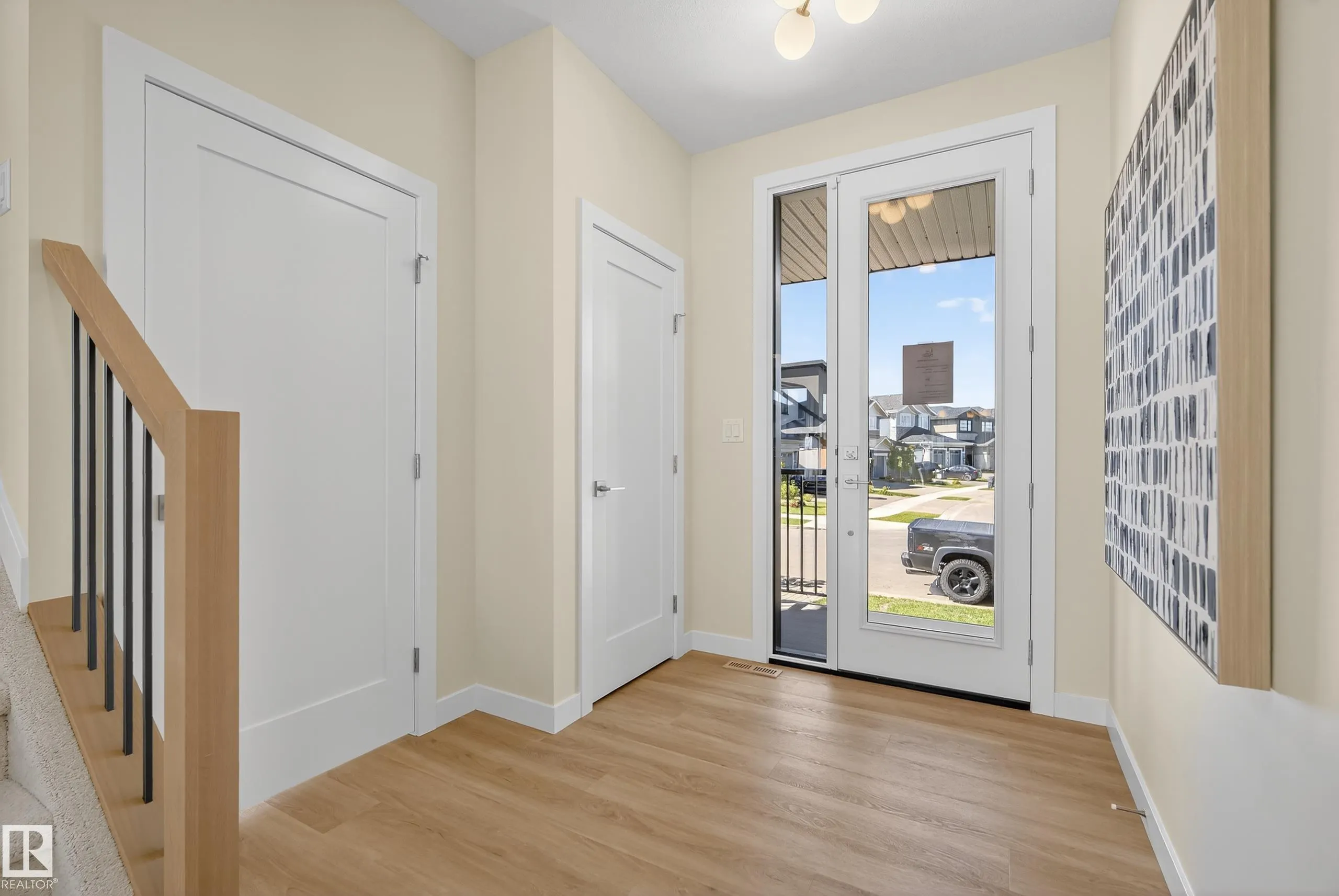 4545 Knight Wynd